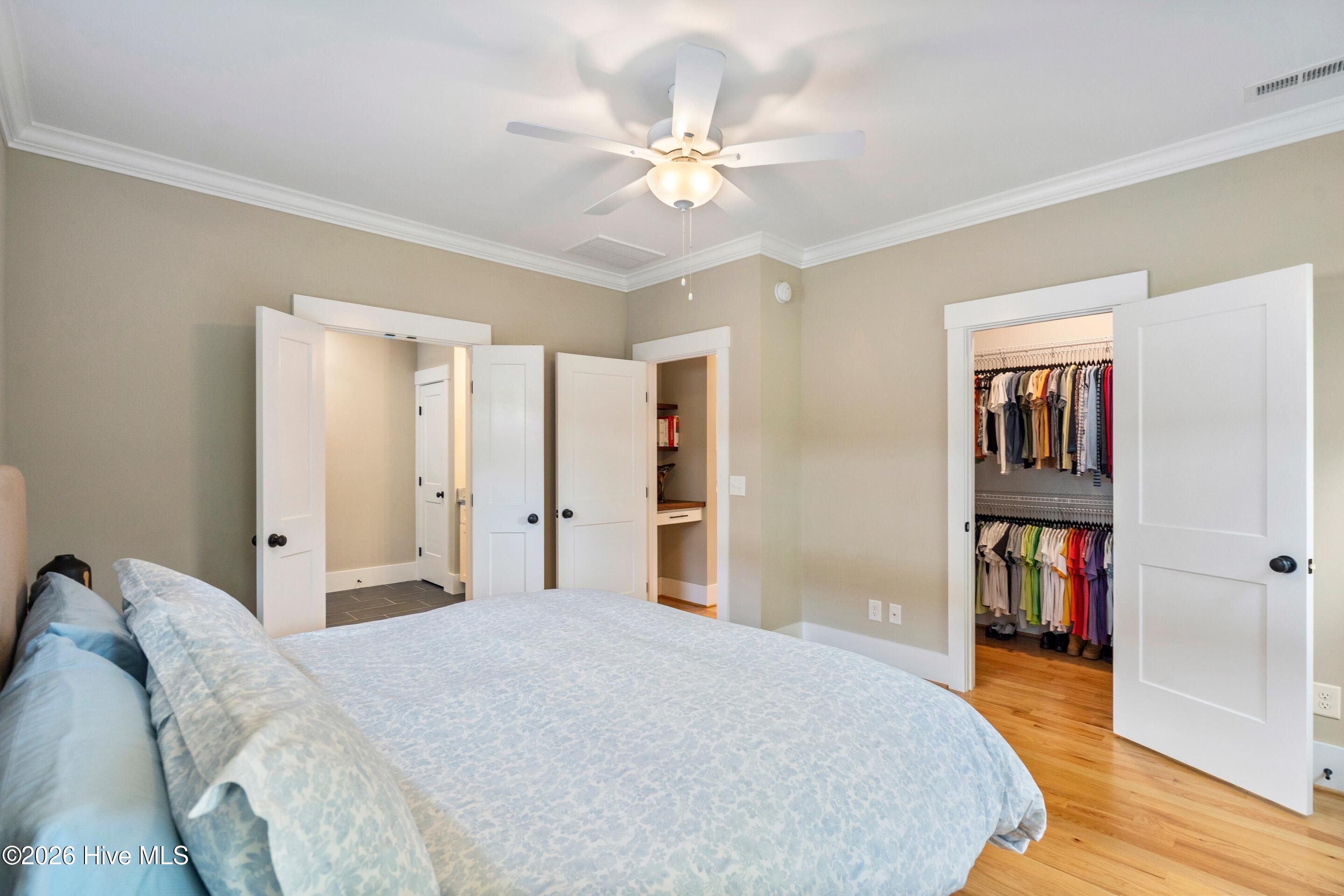 100559933 | Photo 13