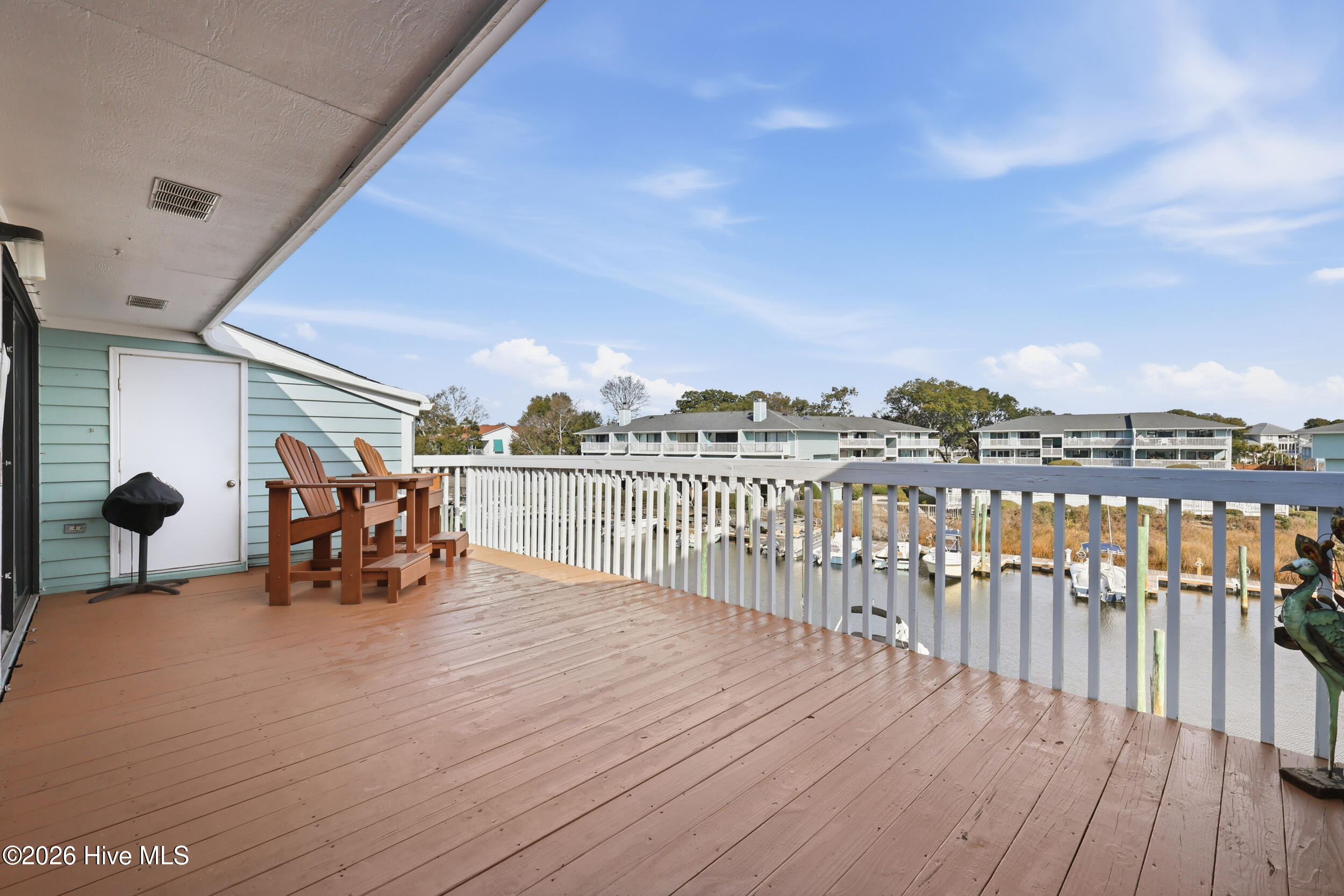 100534046 | Photo 31