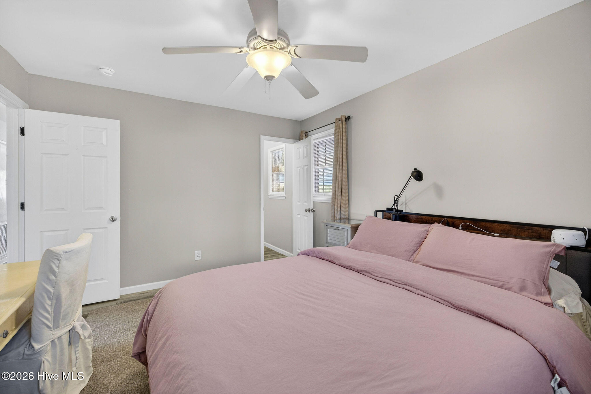 100555588 | Photo 15