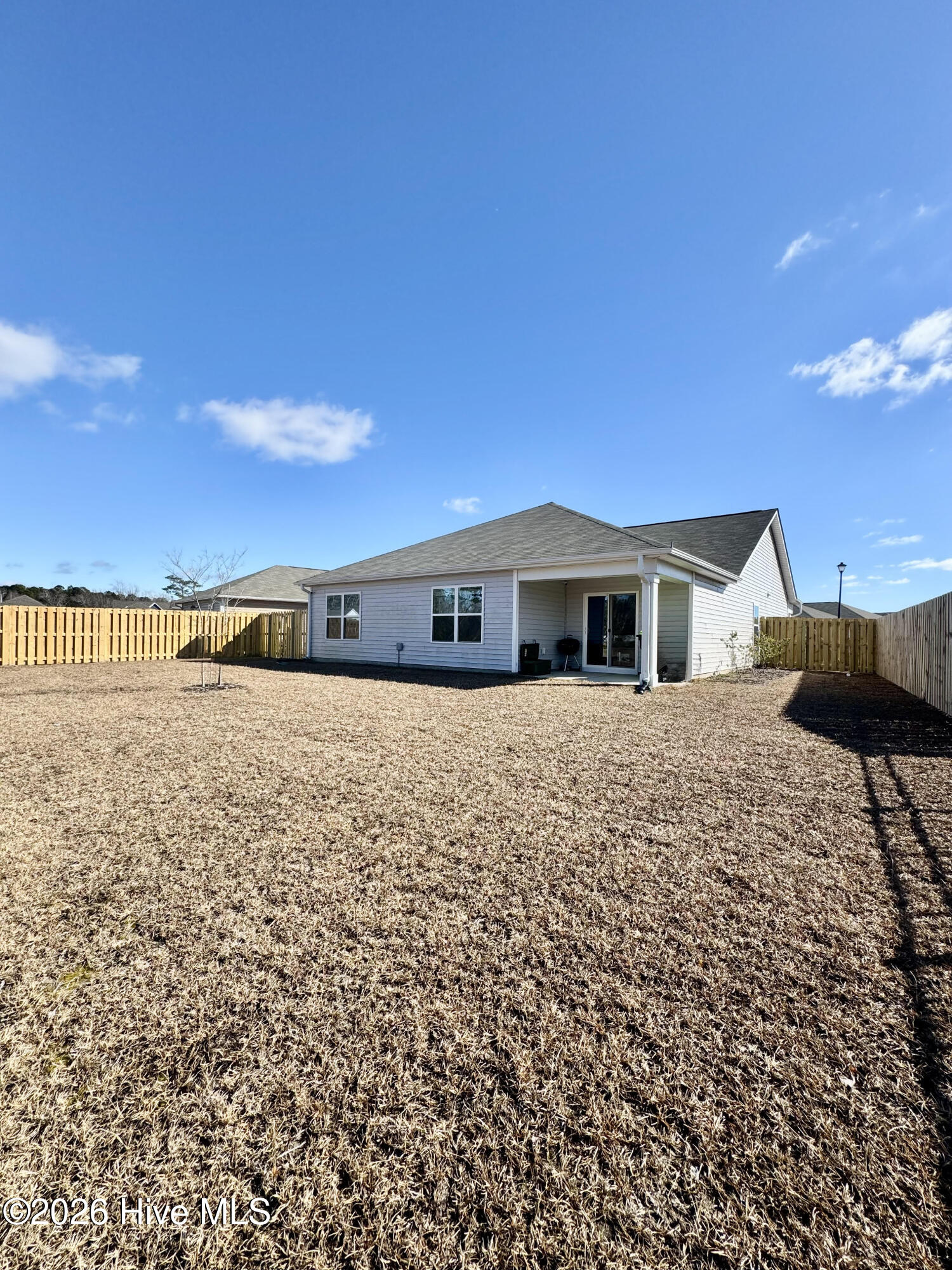 100558914 | Photo 22