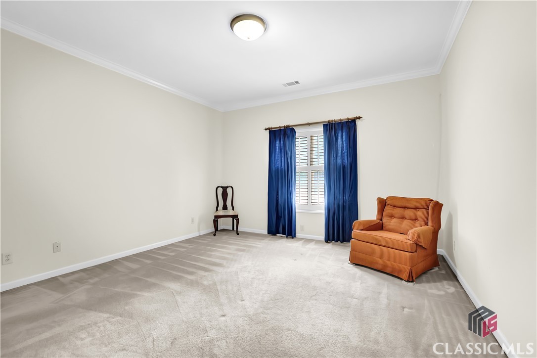 2795 Hawthorne Drive