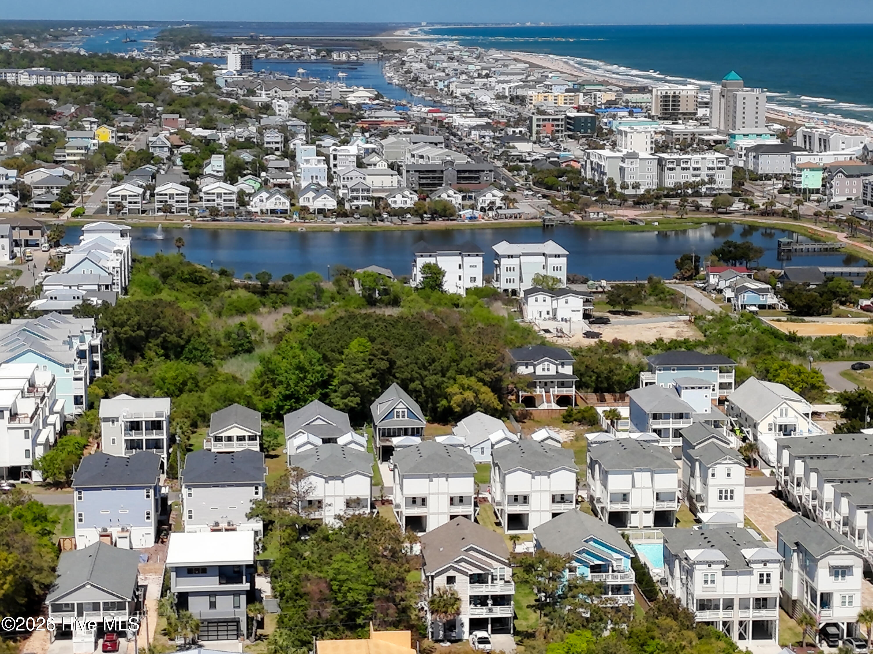 100567772 | Photo 26