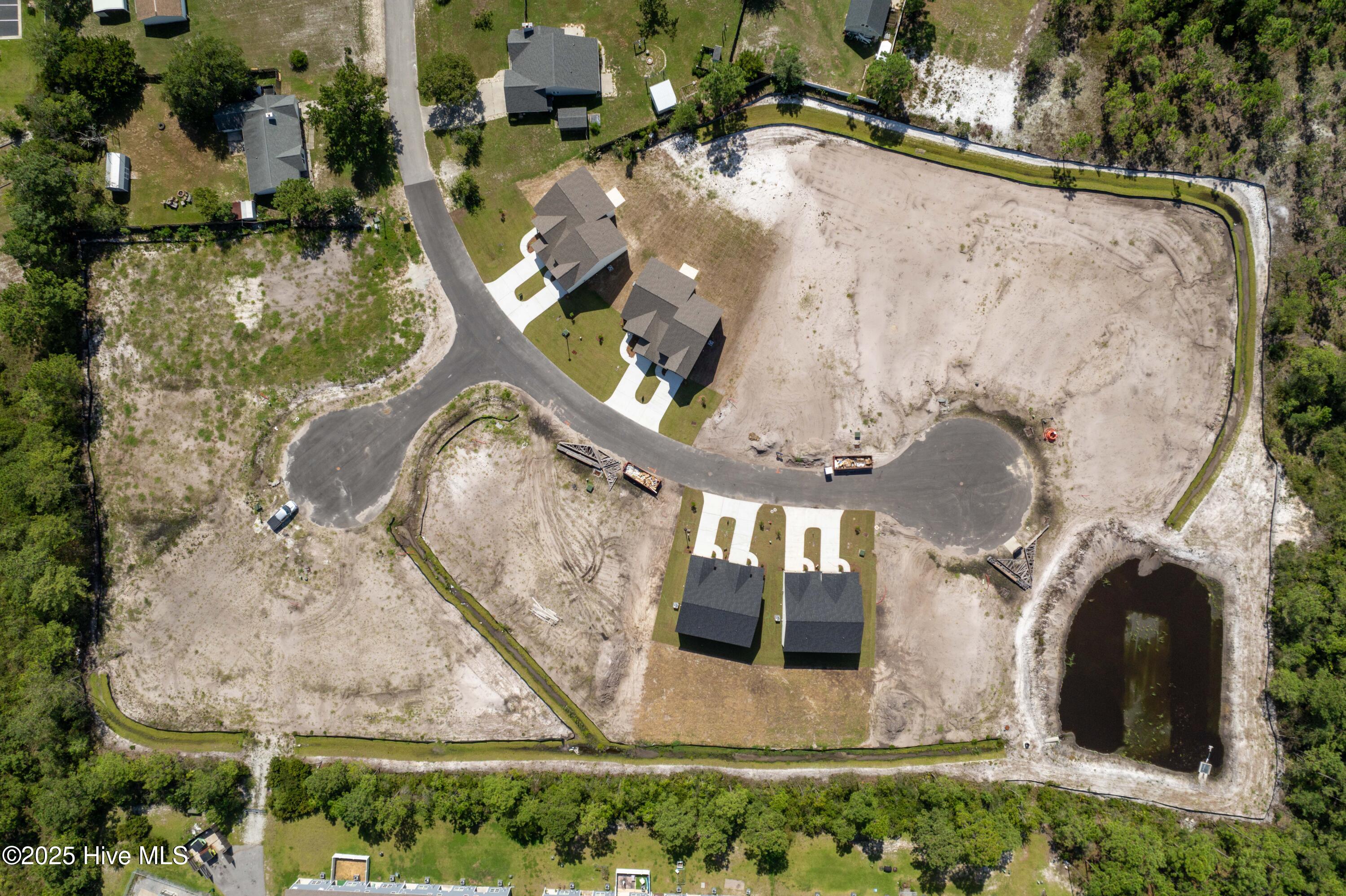 100493013 | Photo 27