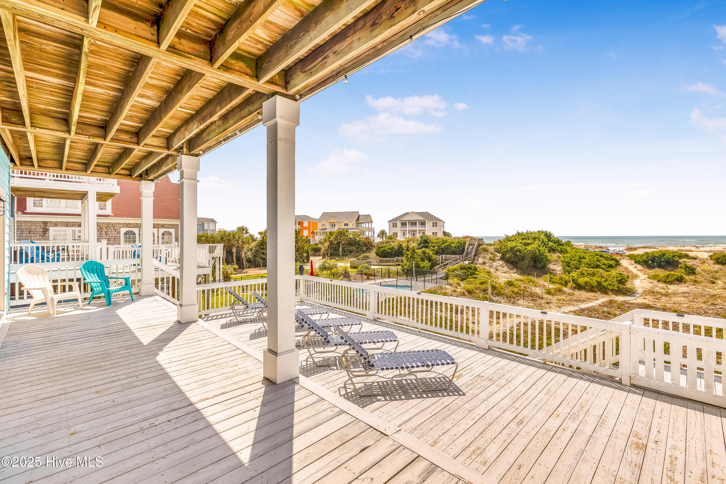 100500565 | Photo 44