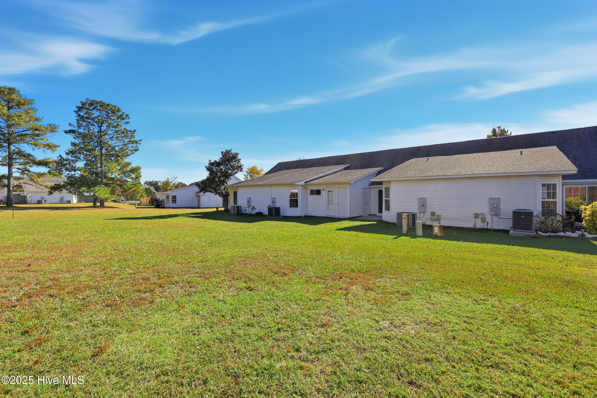 100540658 | Photo 29