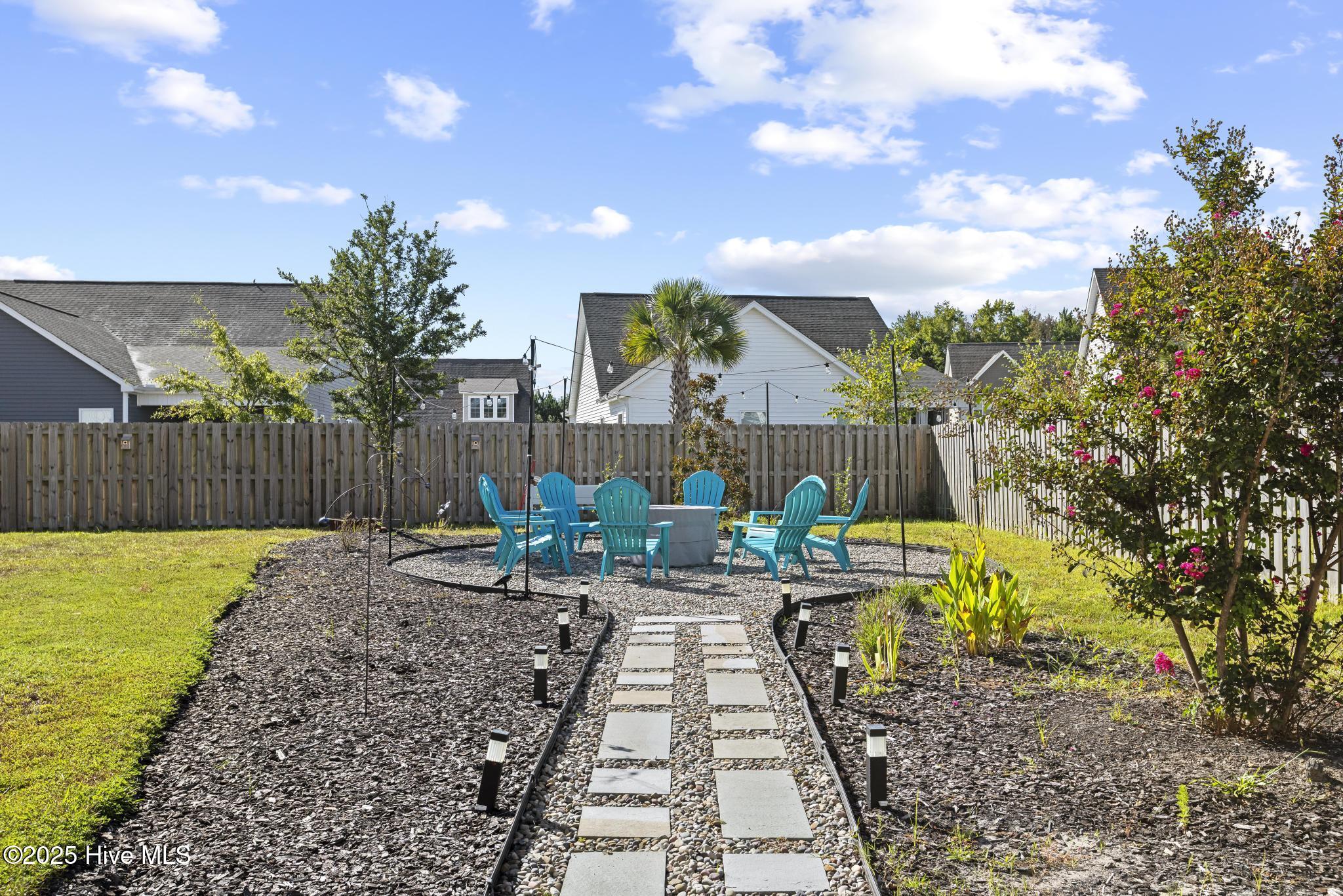 100528220 | Photo 39