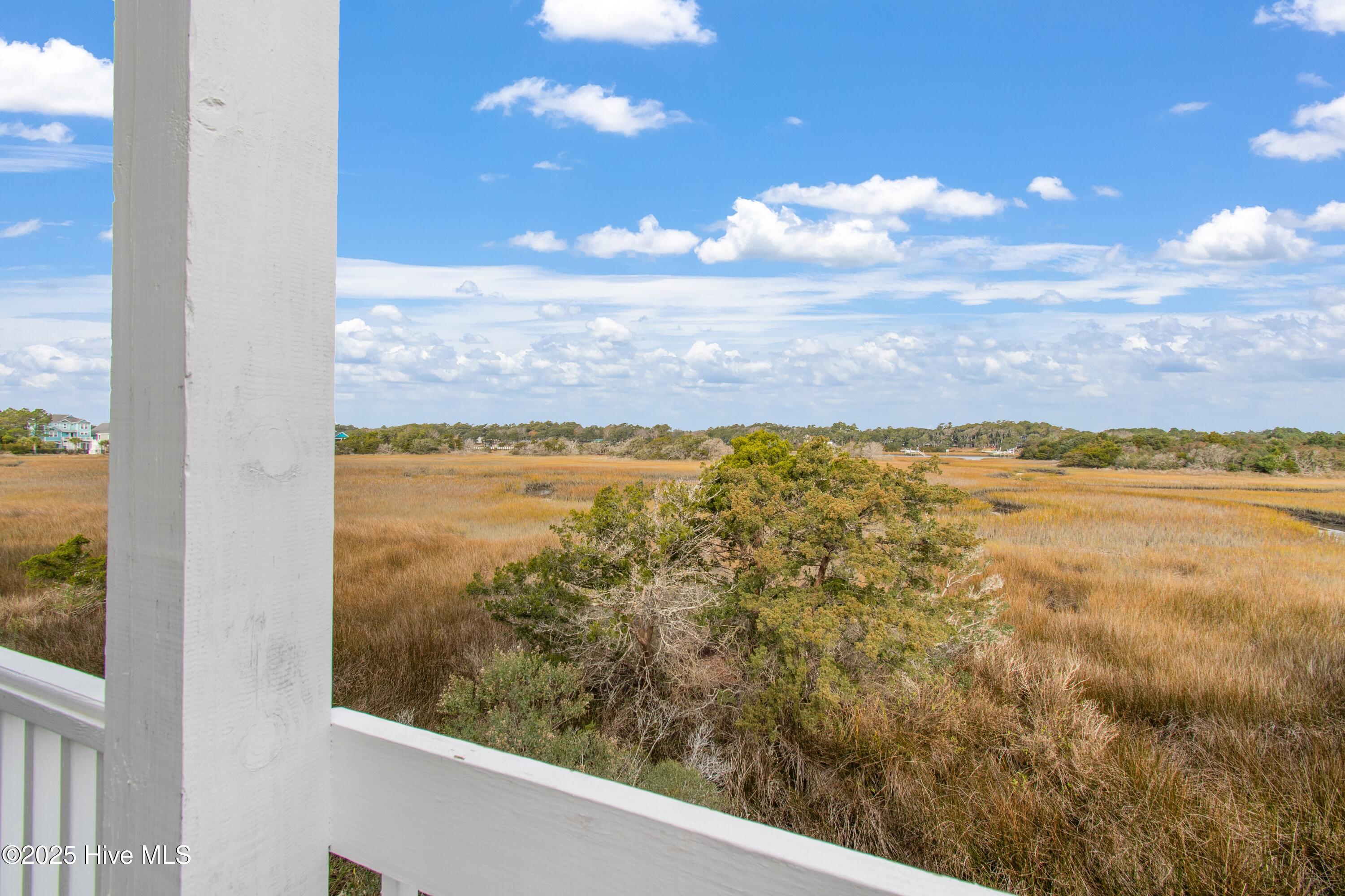 100541969 | Photo 62