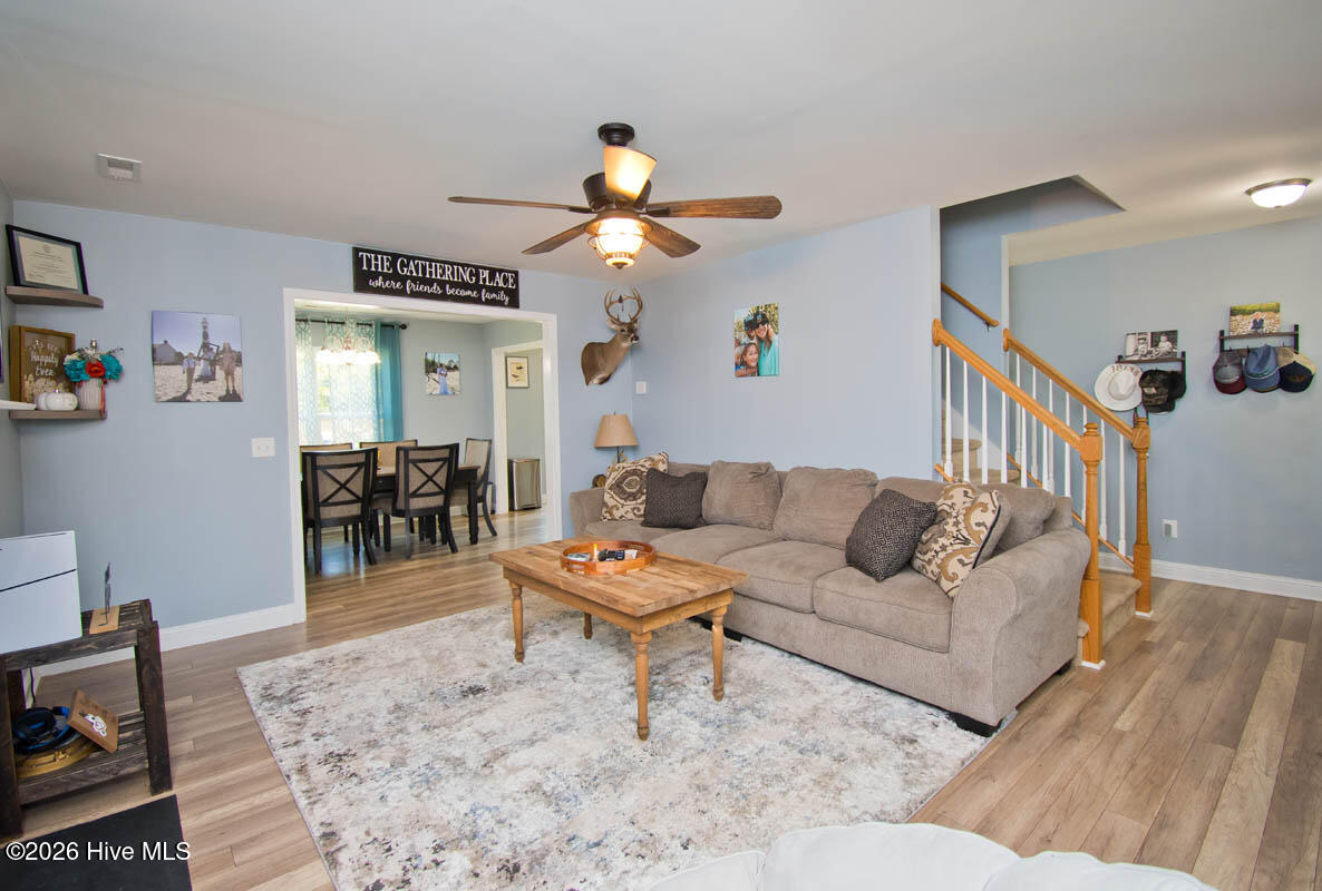 124 Waterford Way,Maysville