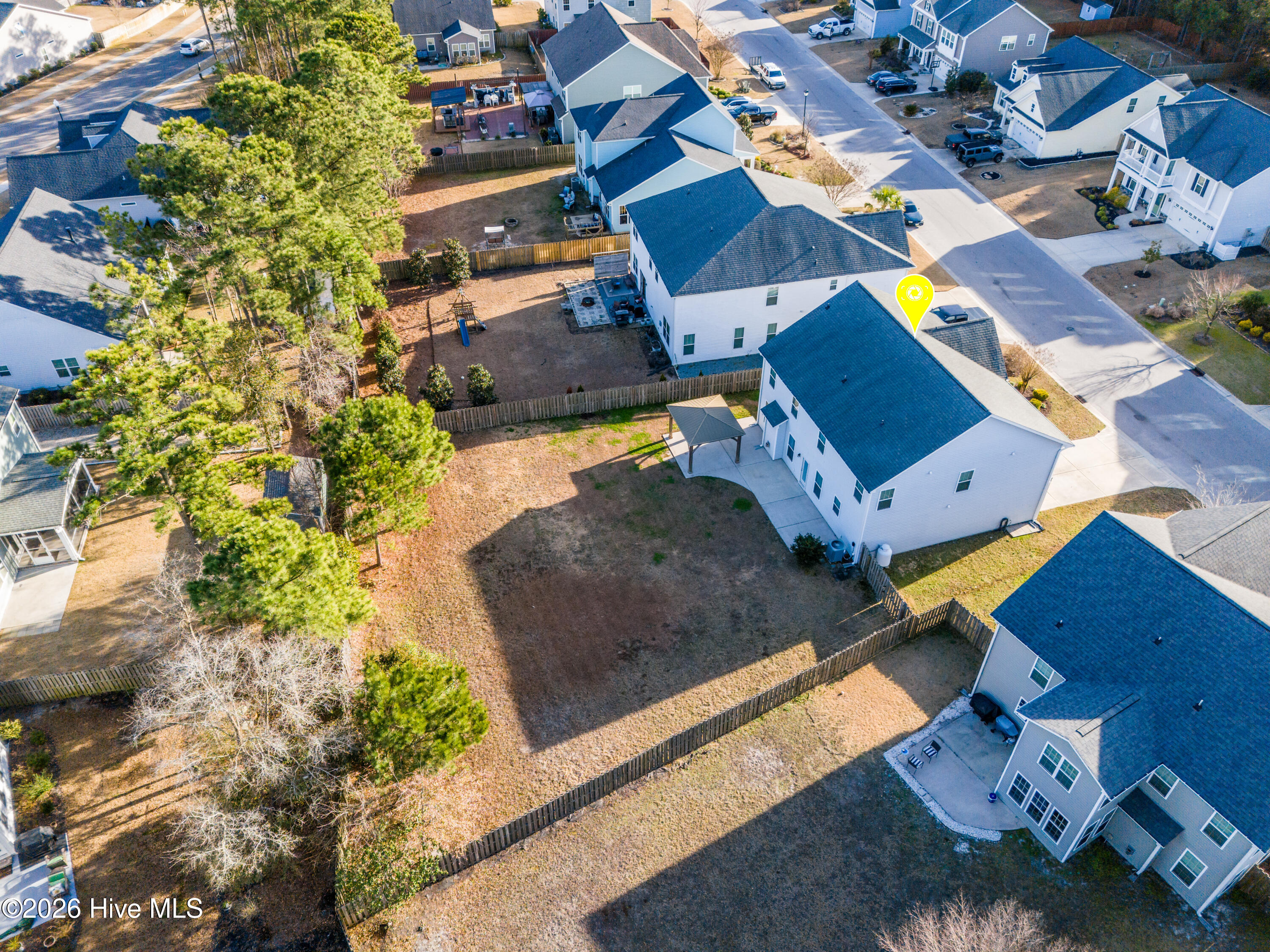 100550895 | Photo 47