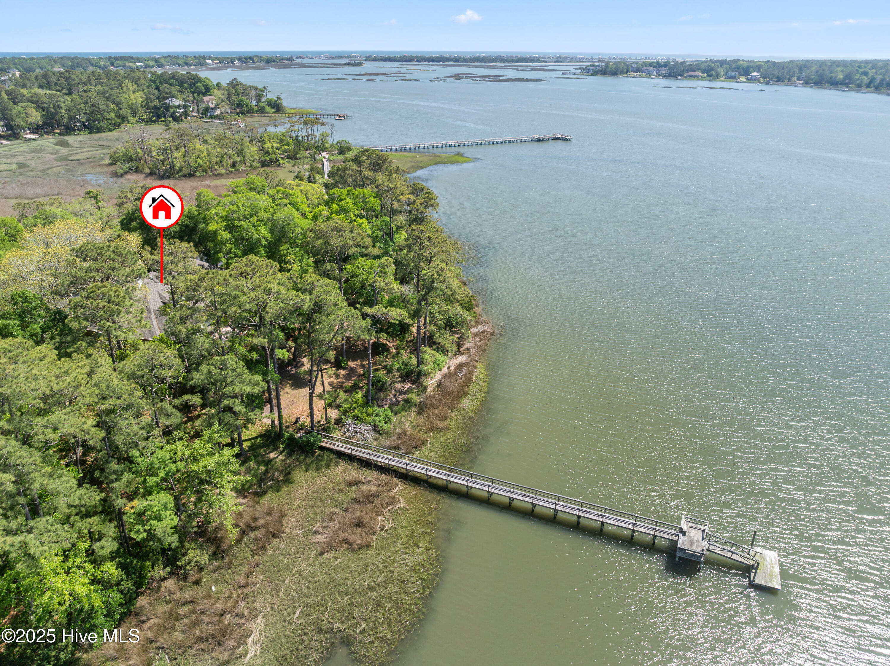 100570378 | Photo 71