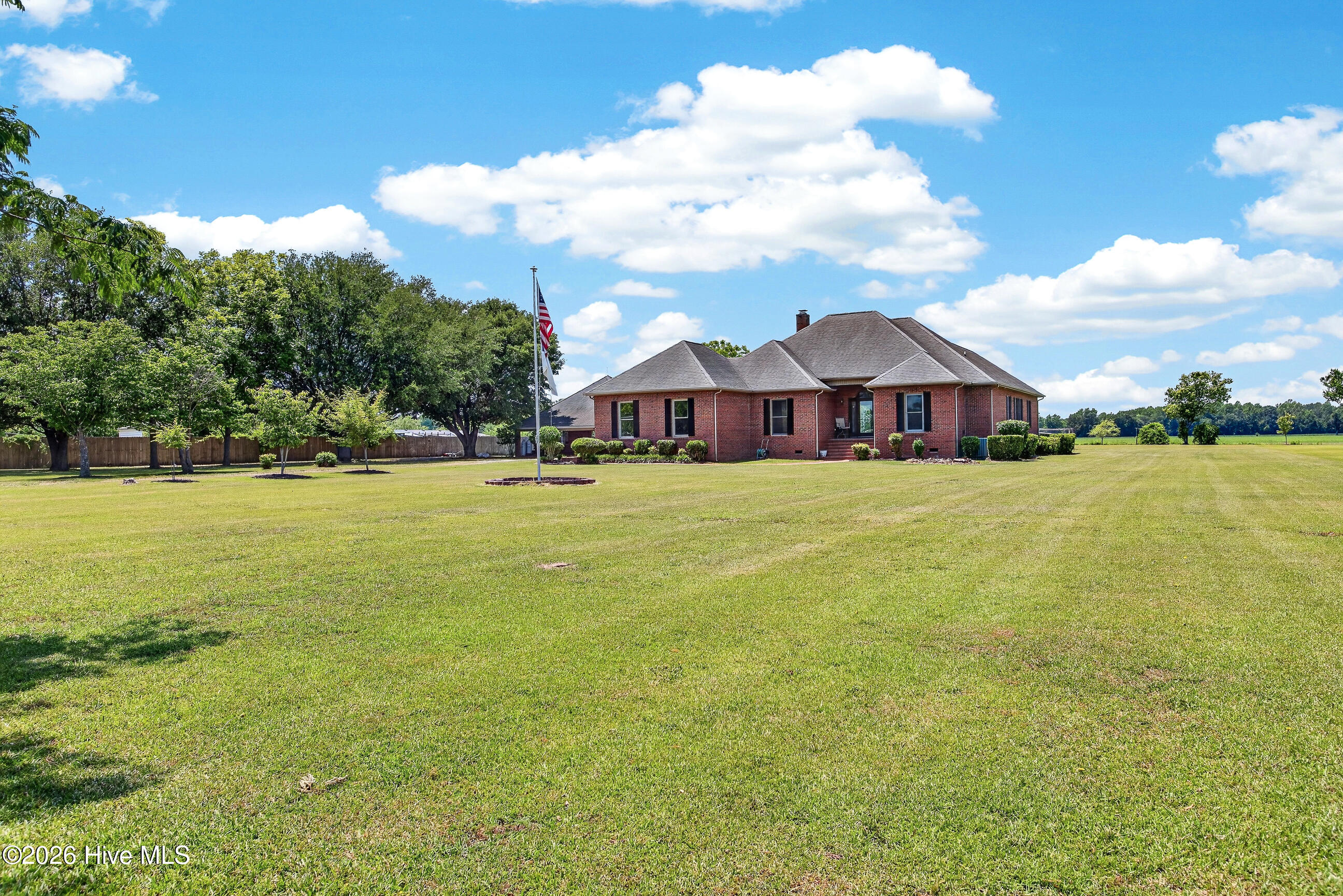 2732 White Oak River Road,Maysville