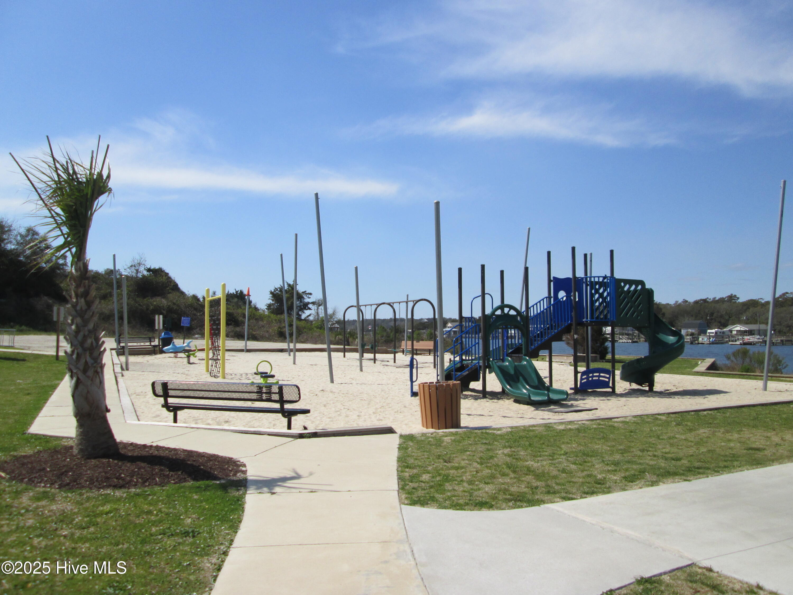 2643 Nags Head Road SW, Supply, NC, 28462