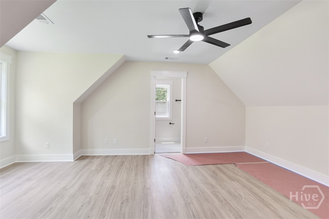 433 Exley Loop