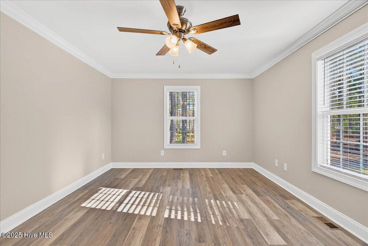 100543234 | Photo 23