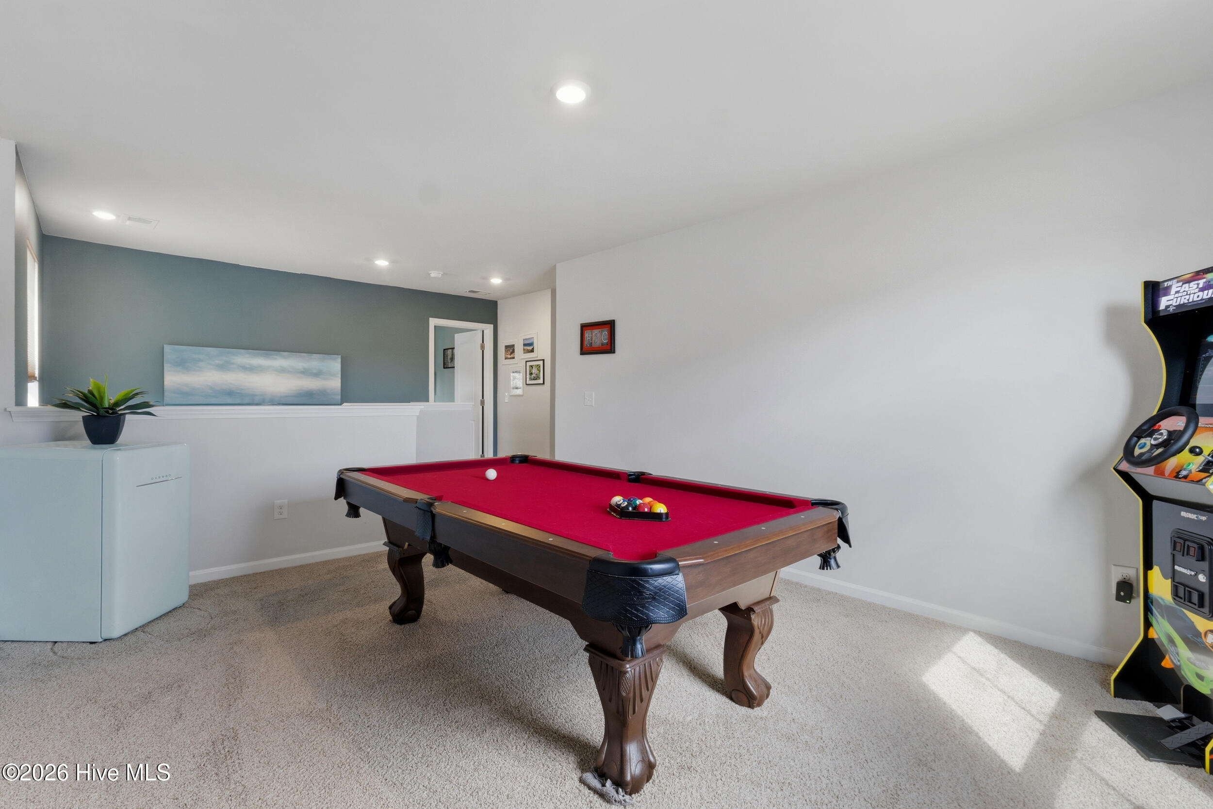 100558128 | Photo 34