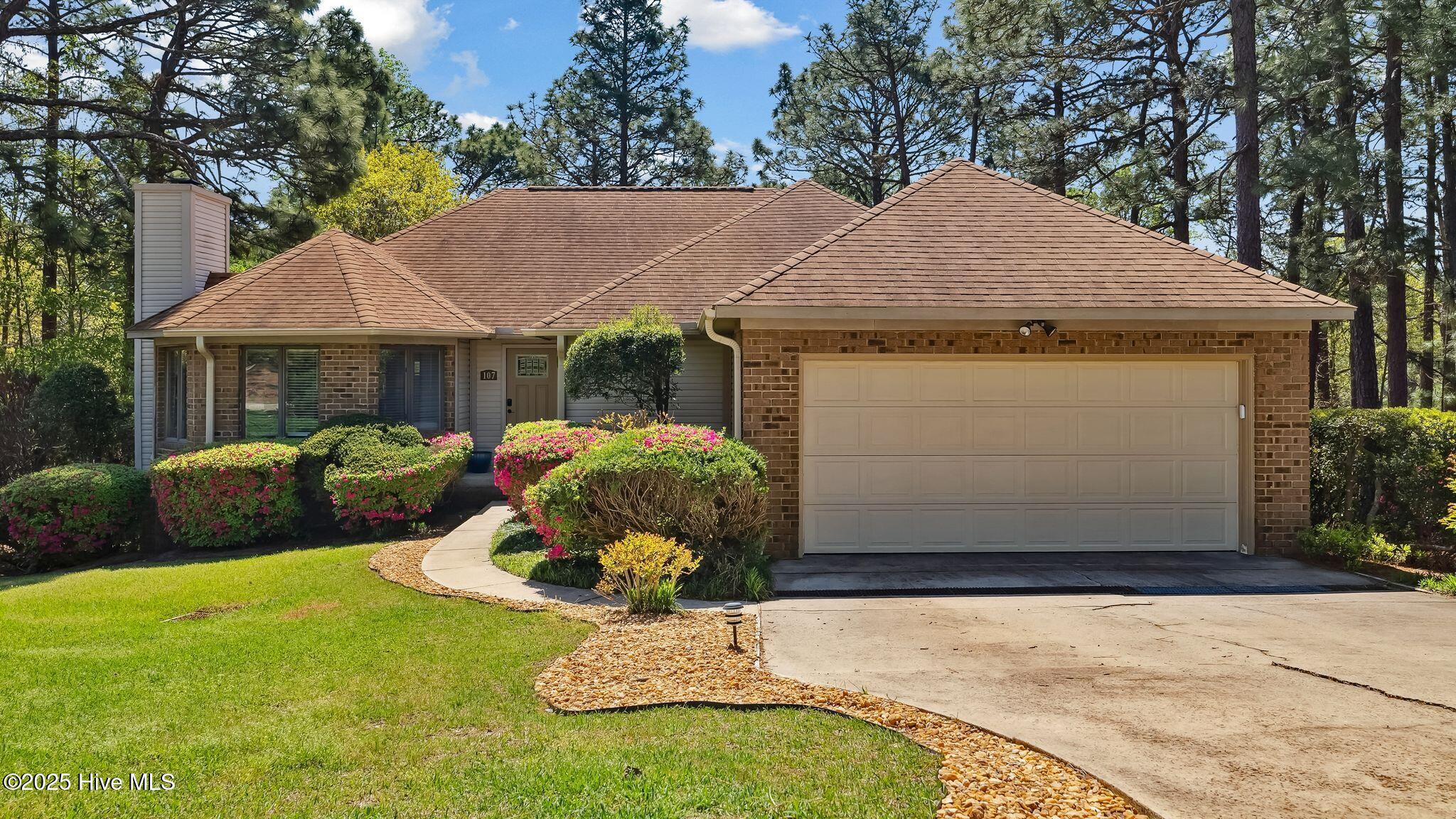 Homes for sale in West End, NC | 107 Pinnacle Ct, West End, NC 27376 | MLS# 100551587