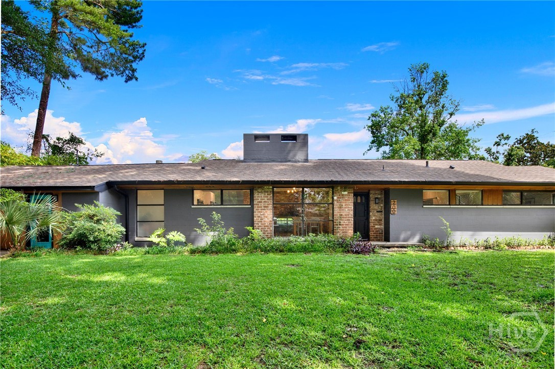 200 Kinzie Avenue, Savannah, GA 31404 Listing Photo  1