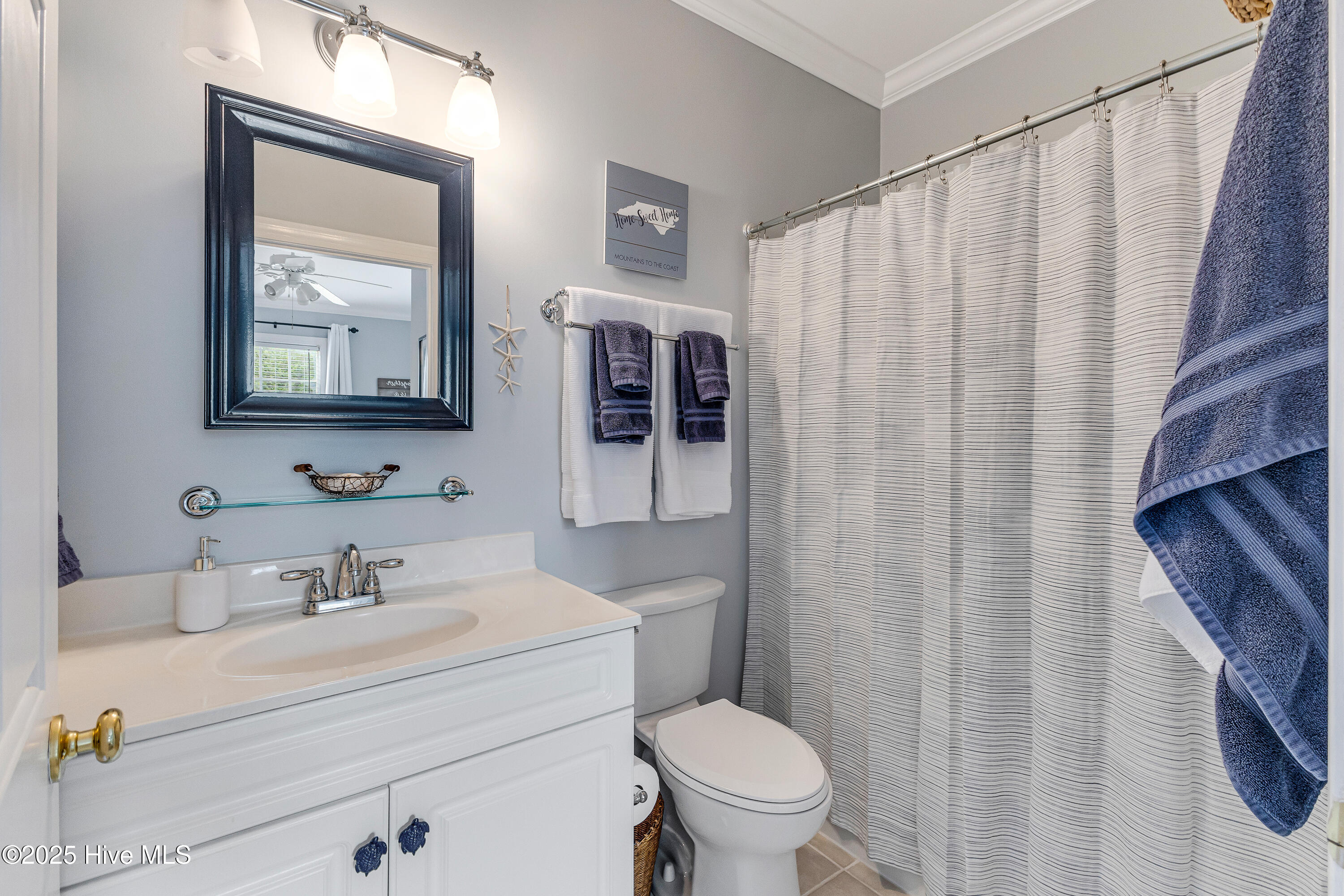 100528014 | Photo 21