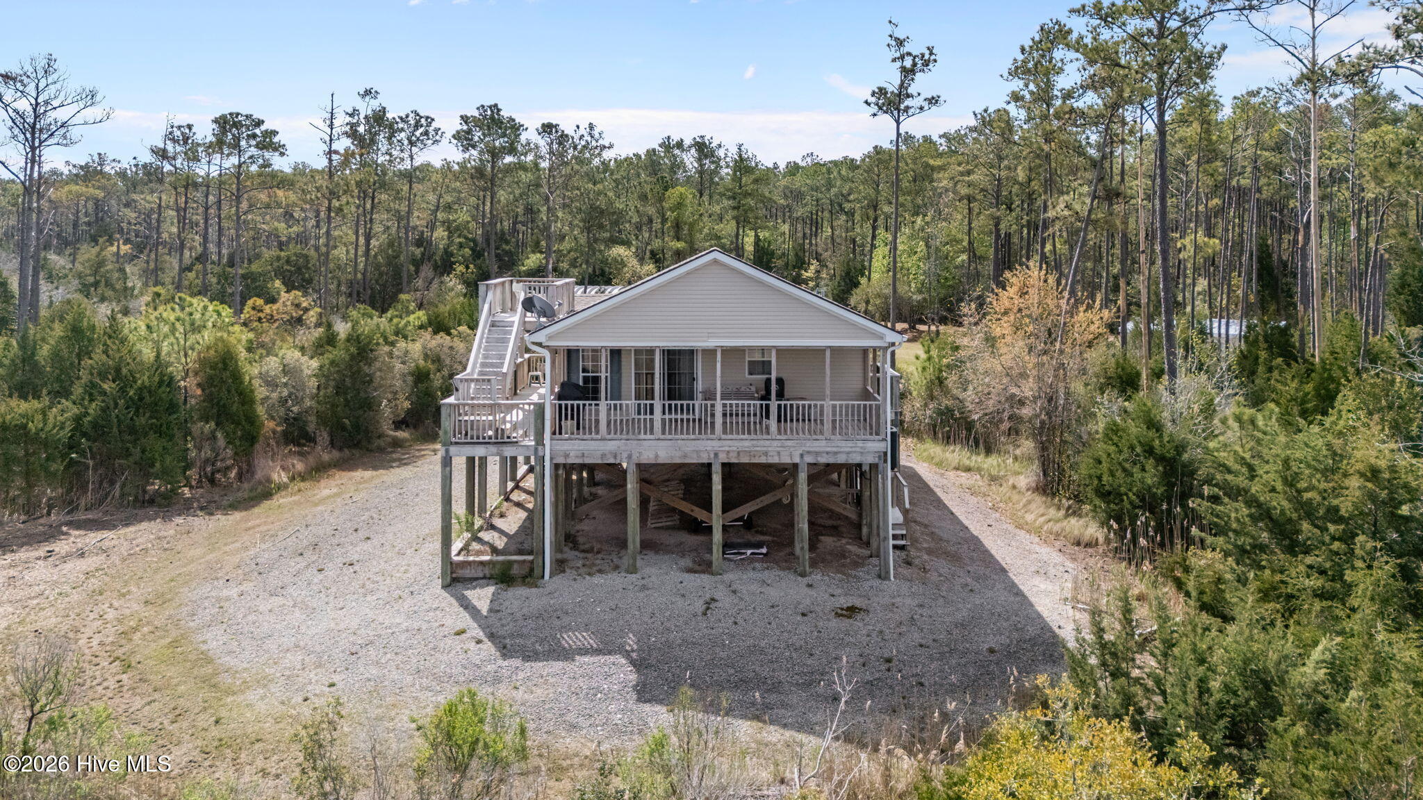 7569 Florence Road,Merritt