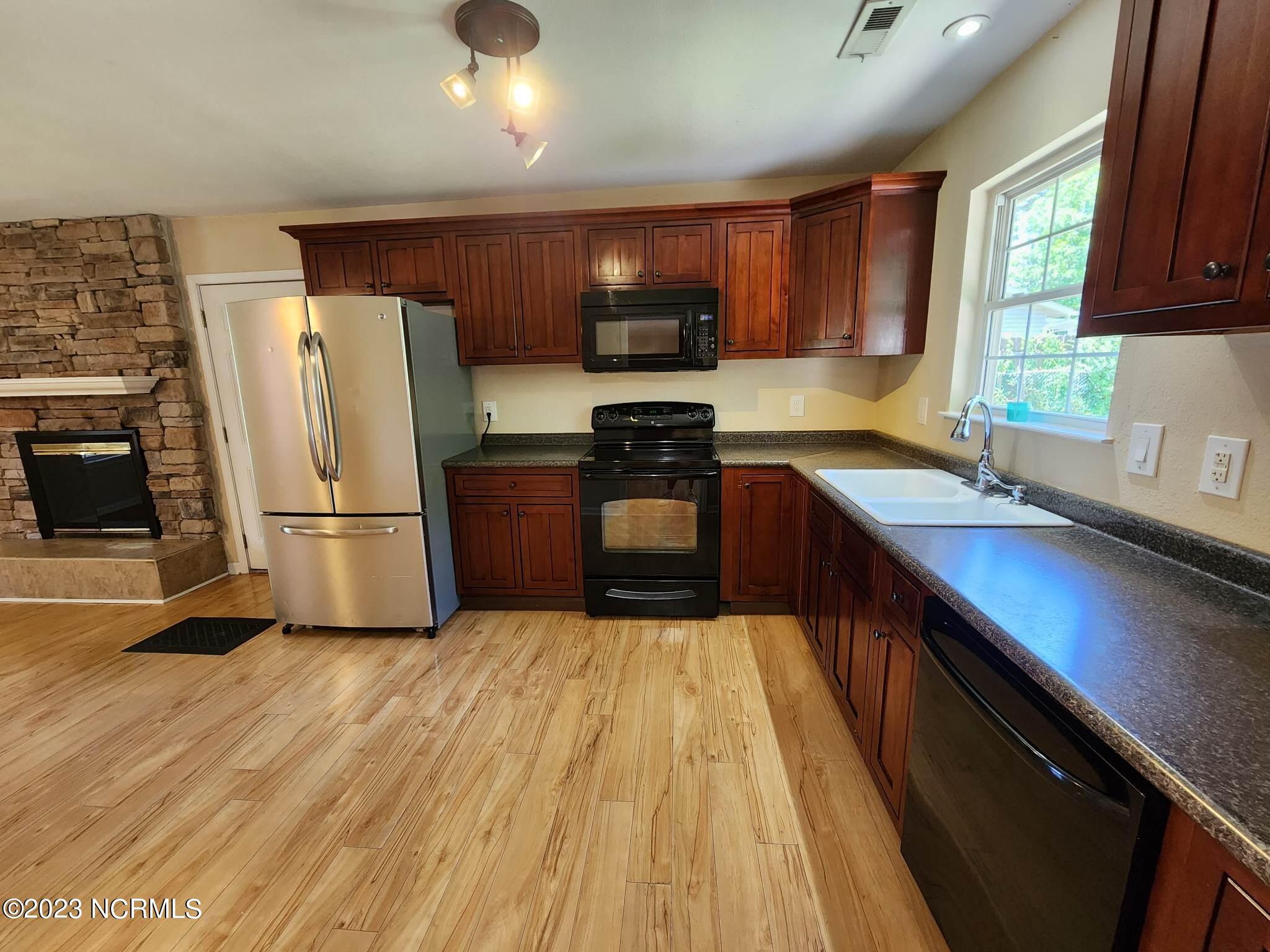 105 Briarwood Court,Jacksonville
