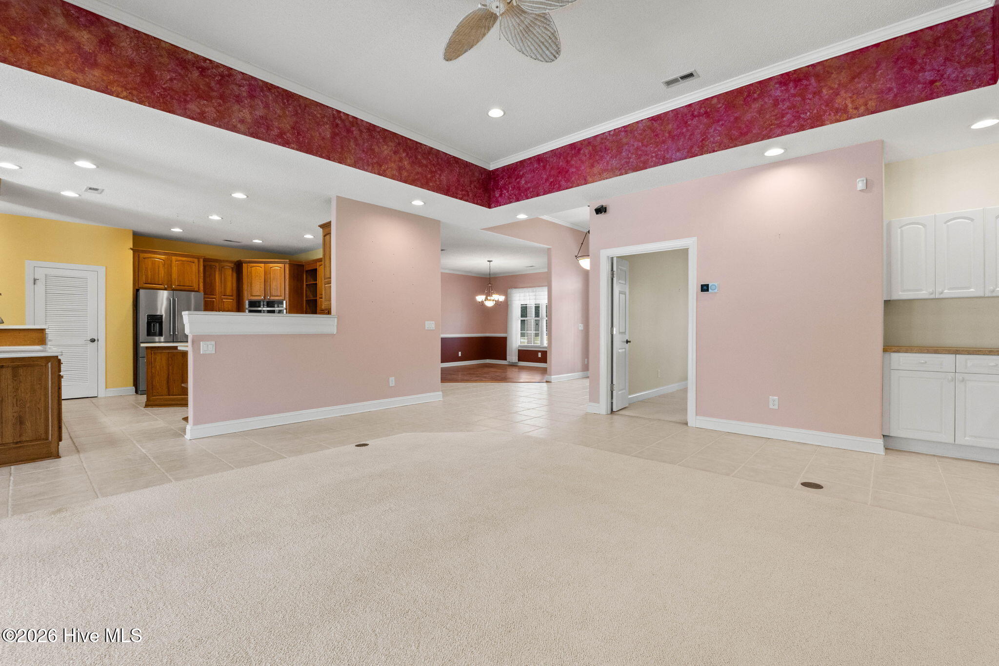 100567537 | Photo 20