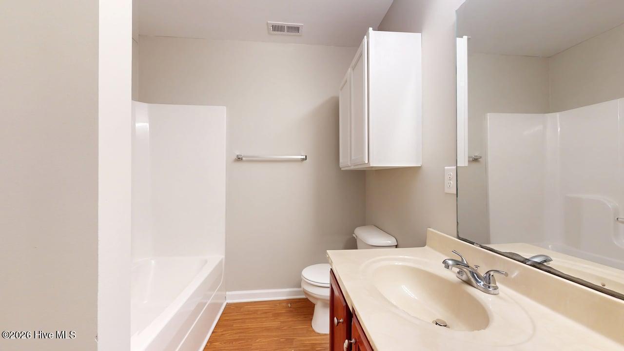 100552831 | Photo 14