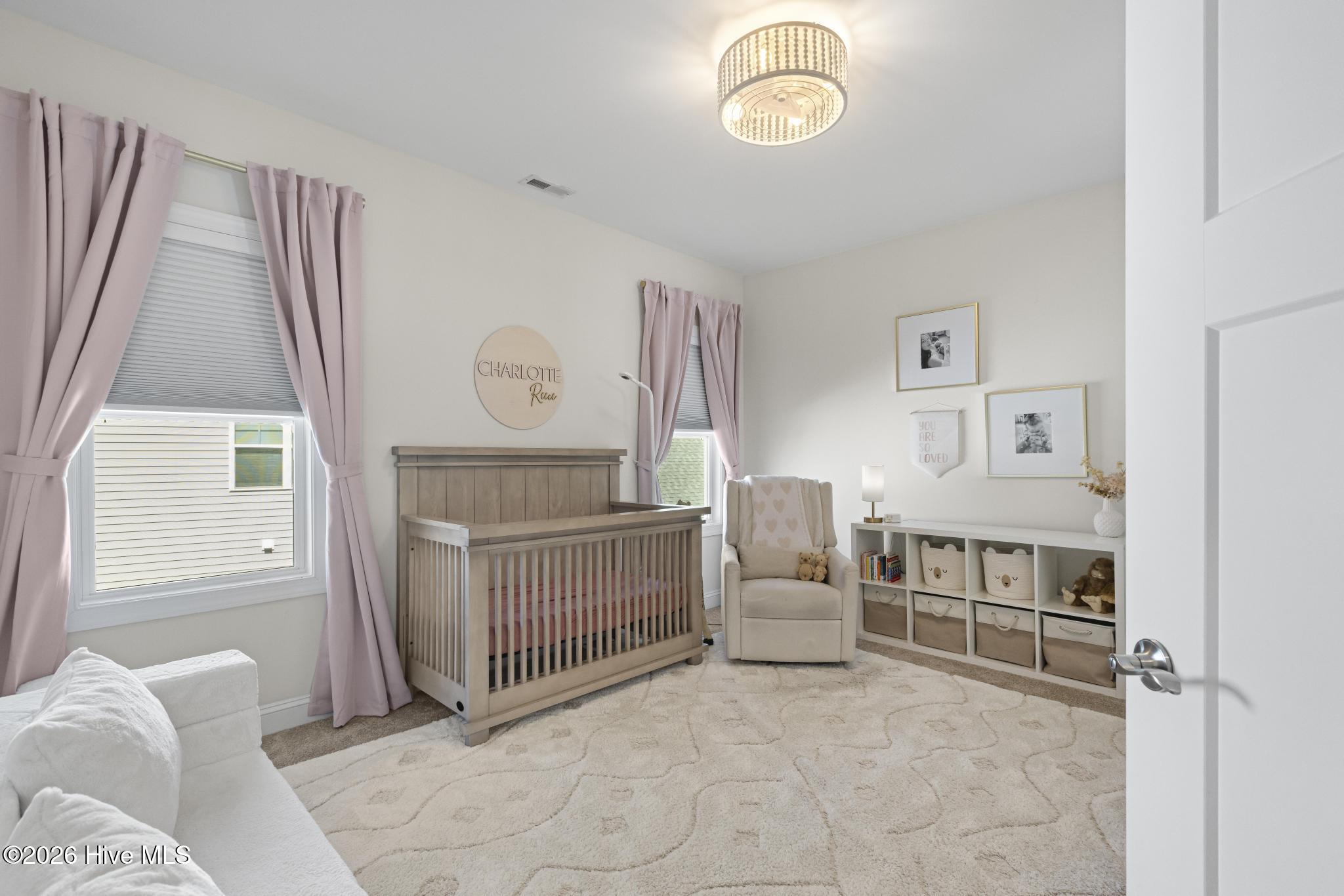 100549977 | Photo 34