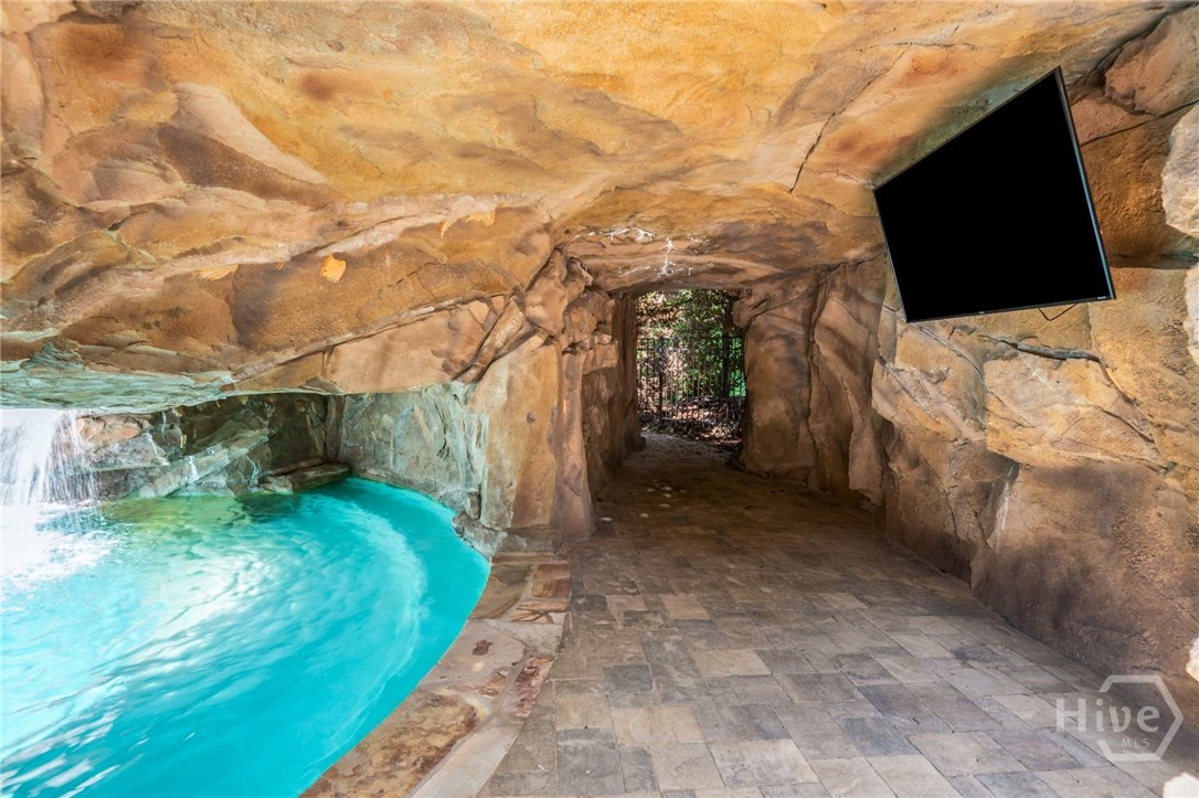 Cool off in the shade and watch TV!