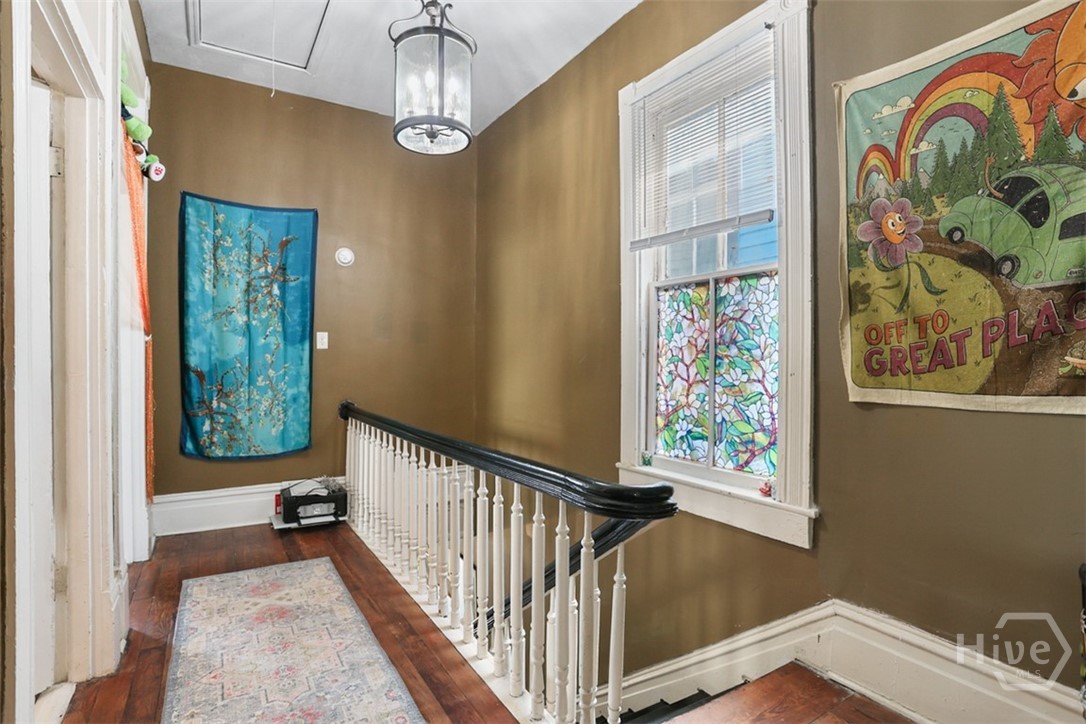207 W 38th Street