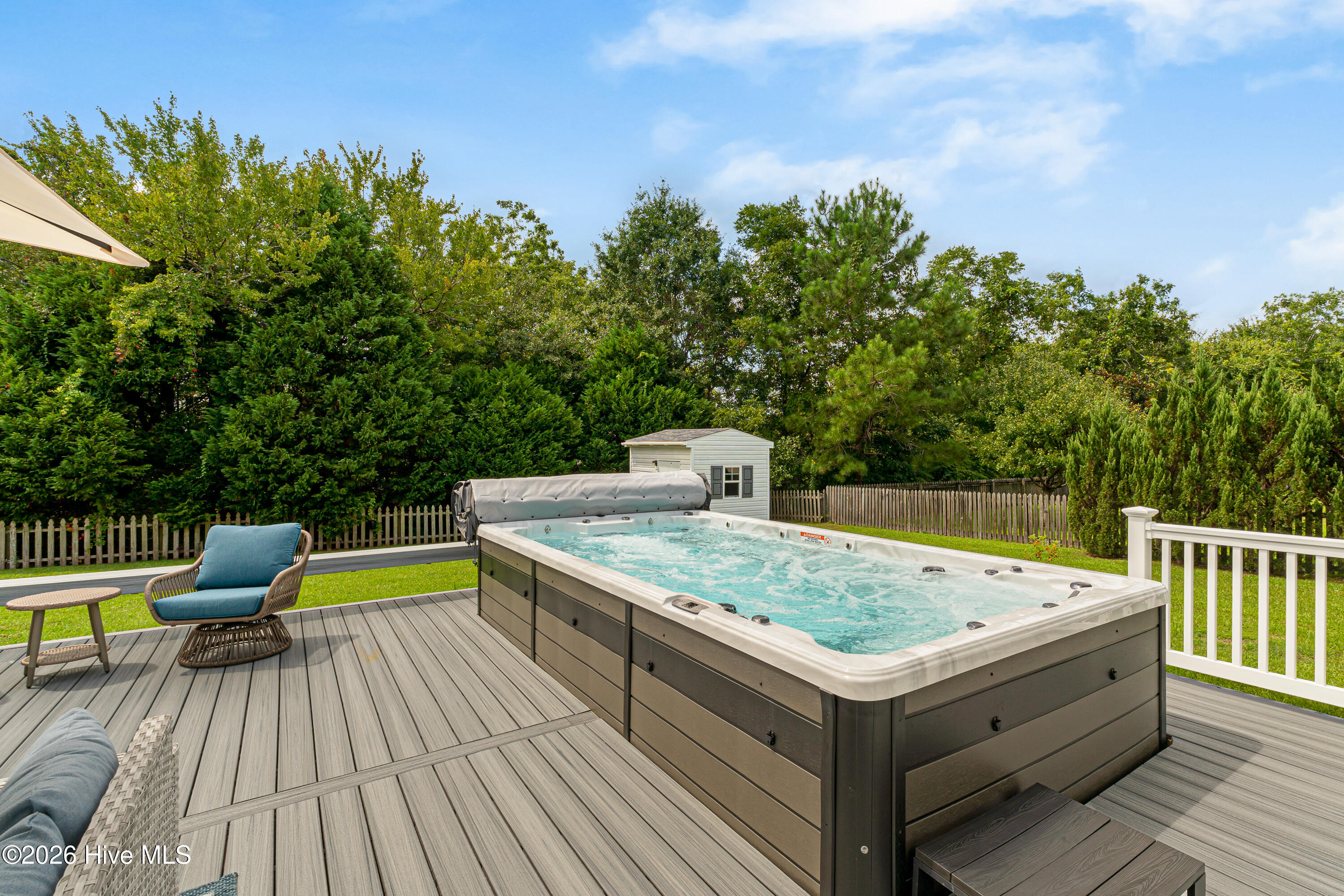 412 Waverly Court,Newport