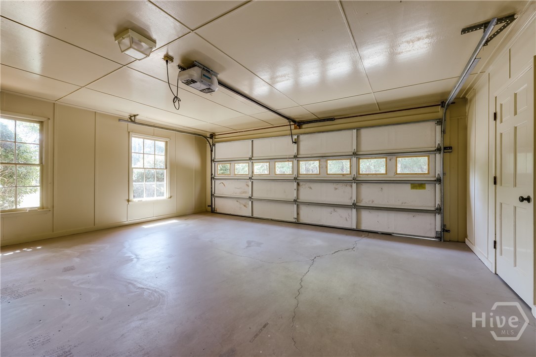 100 Robin Road, Athens, GA 30605 Listing Photo  37