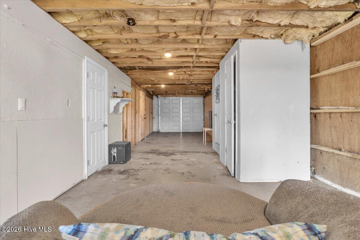 100559850 | Photo 63