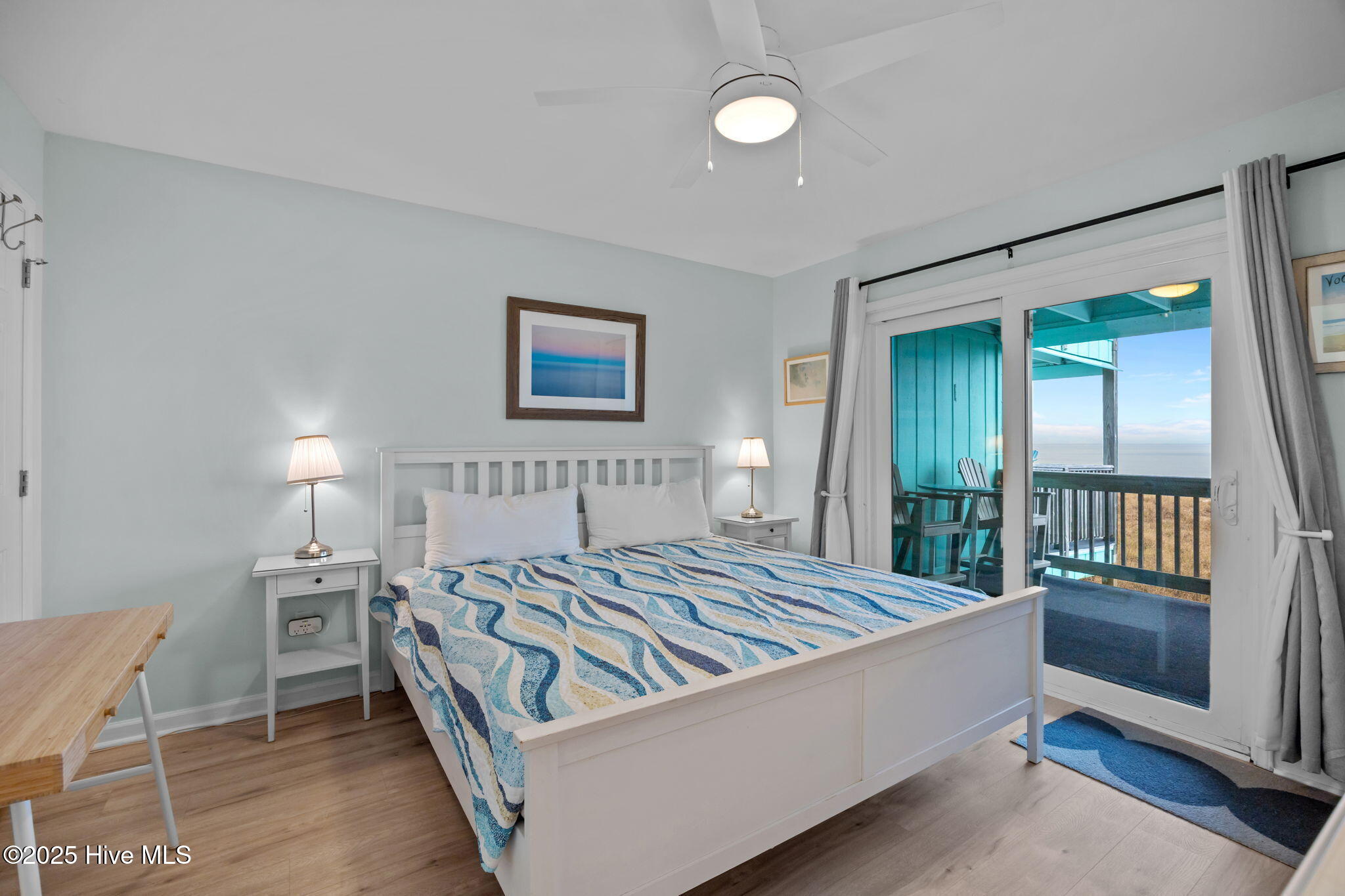 100544977 | Photo 24