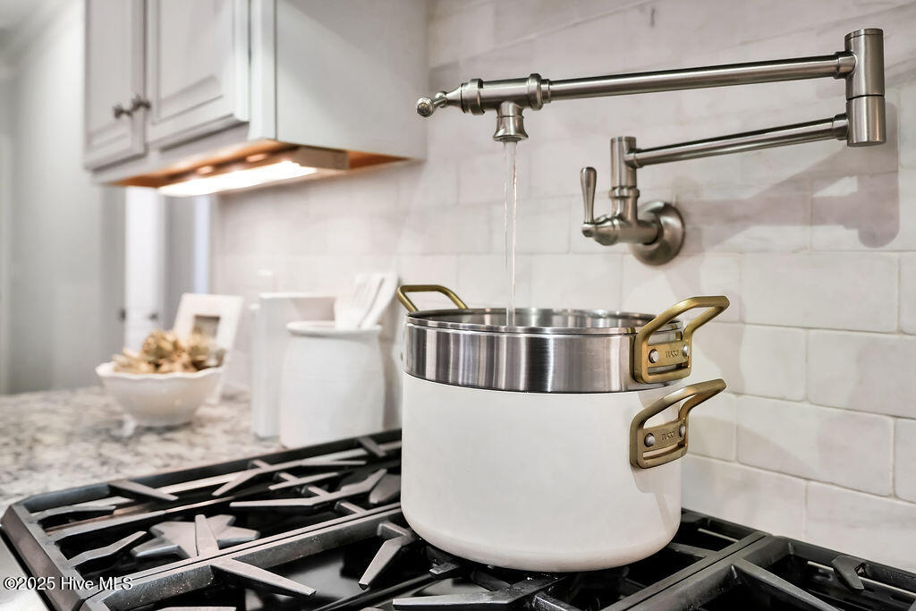 100514876 | Photo 26