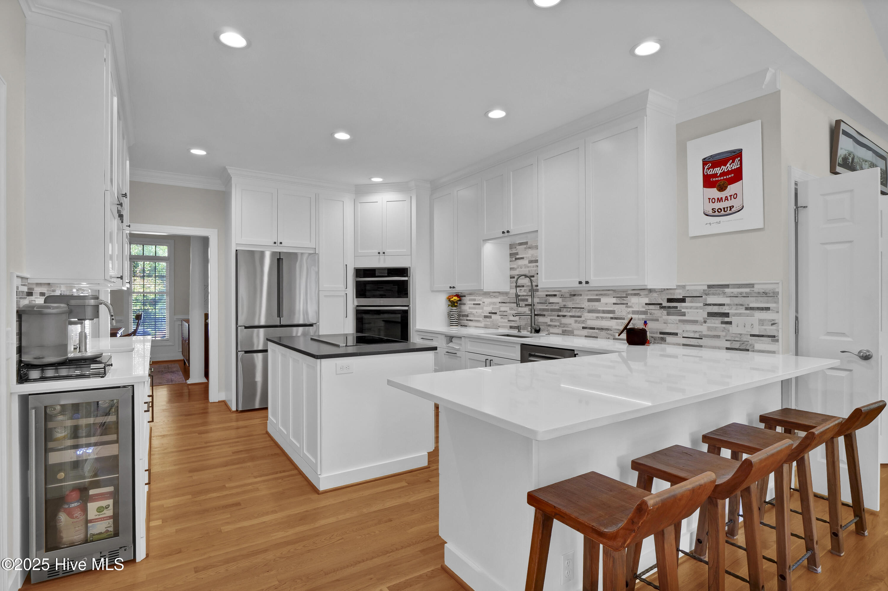 100539062 | Photo 18