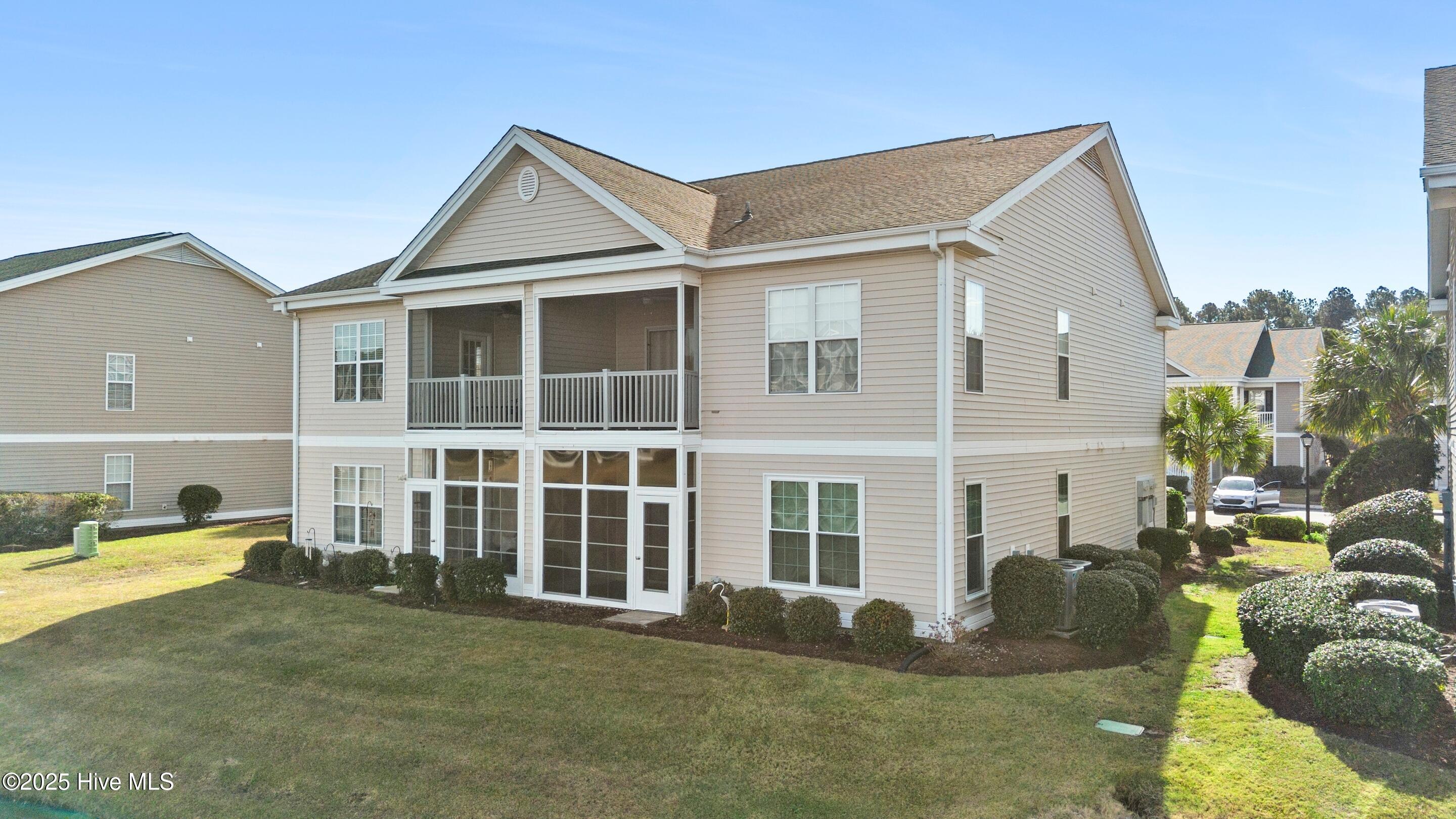 100542567 | Photo 39