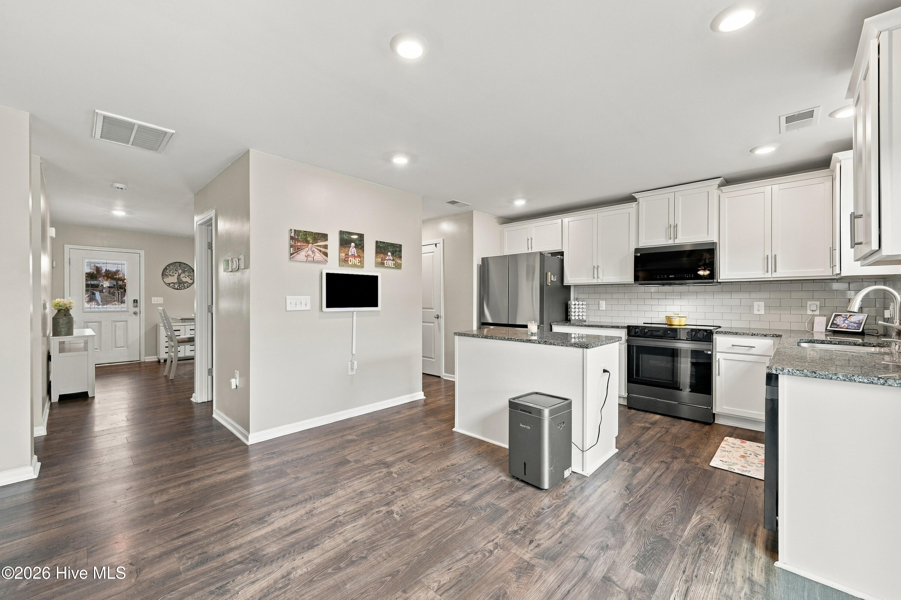 414 Frida Road,New Bern