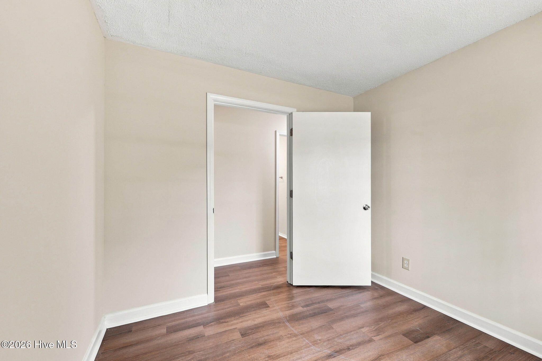 213 Nine Foot Road,Newport