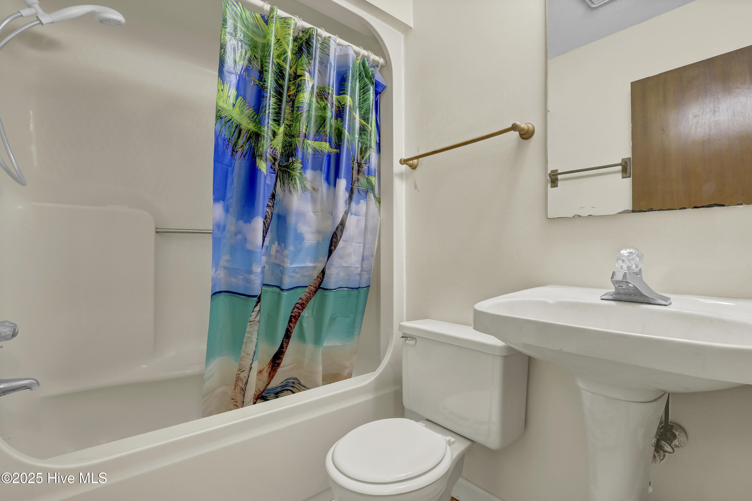 100543829 | Photo 17