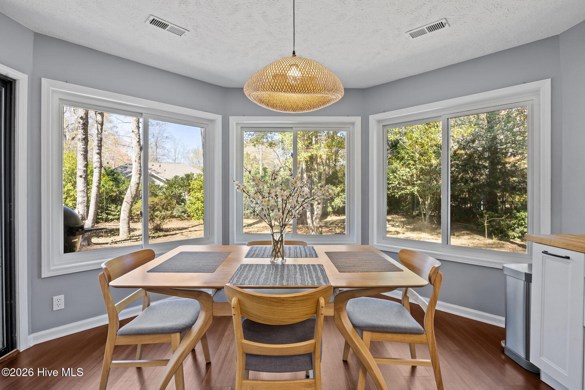 100561214 | Photo 13