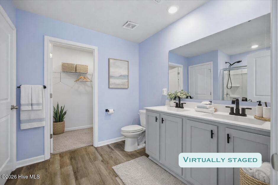 100548049 | Photo 24