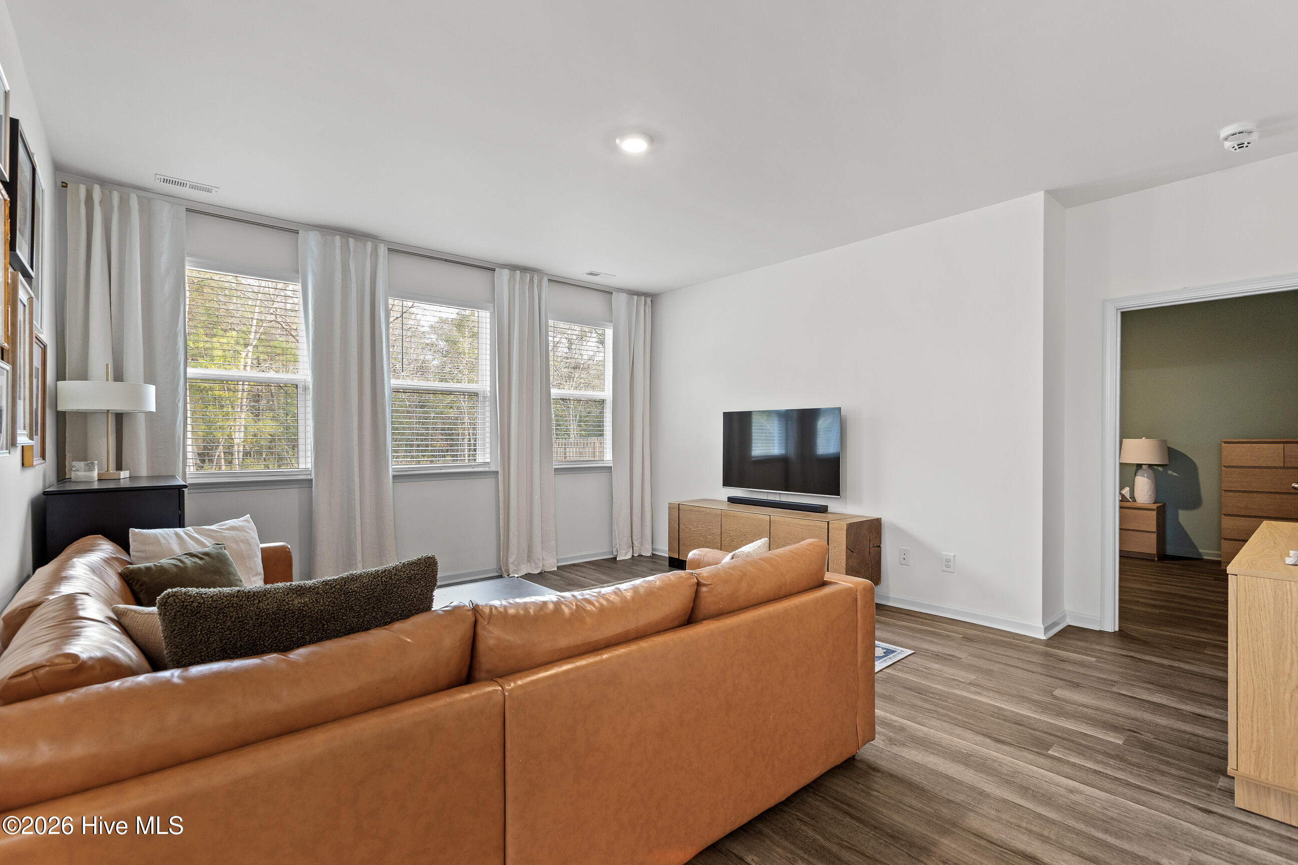 100552254 | Photo 14