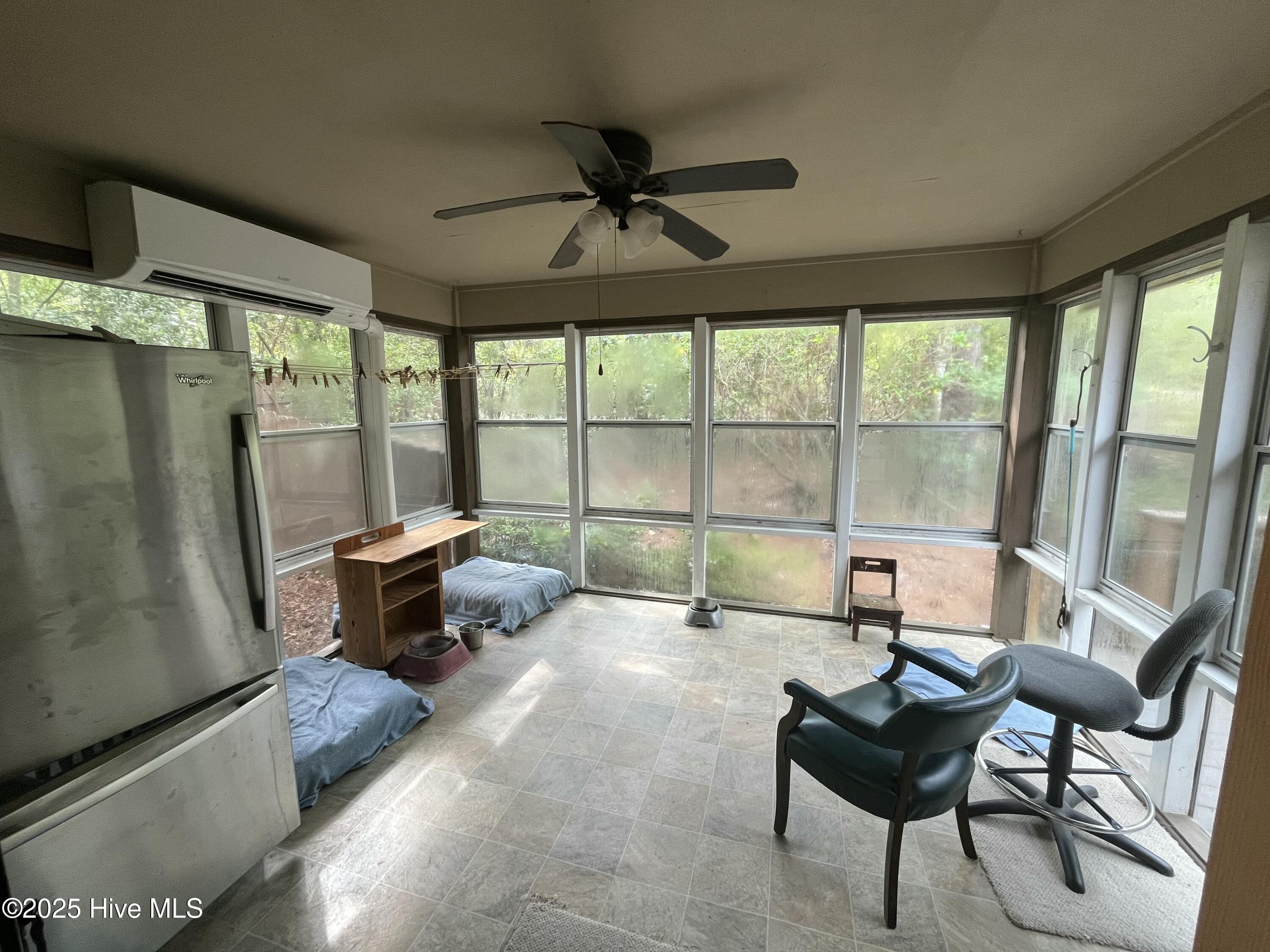 100522283 | Photo 20