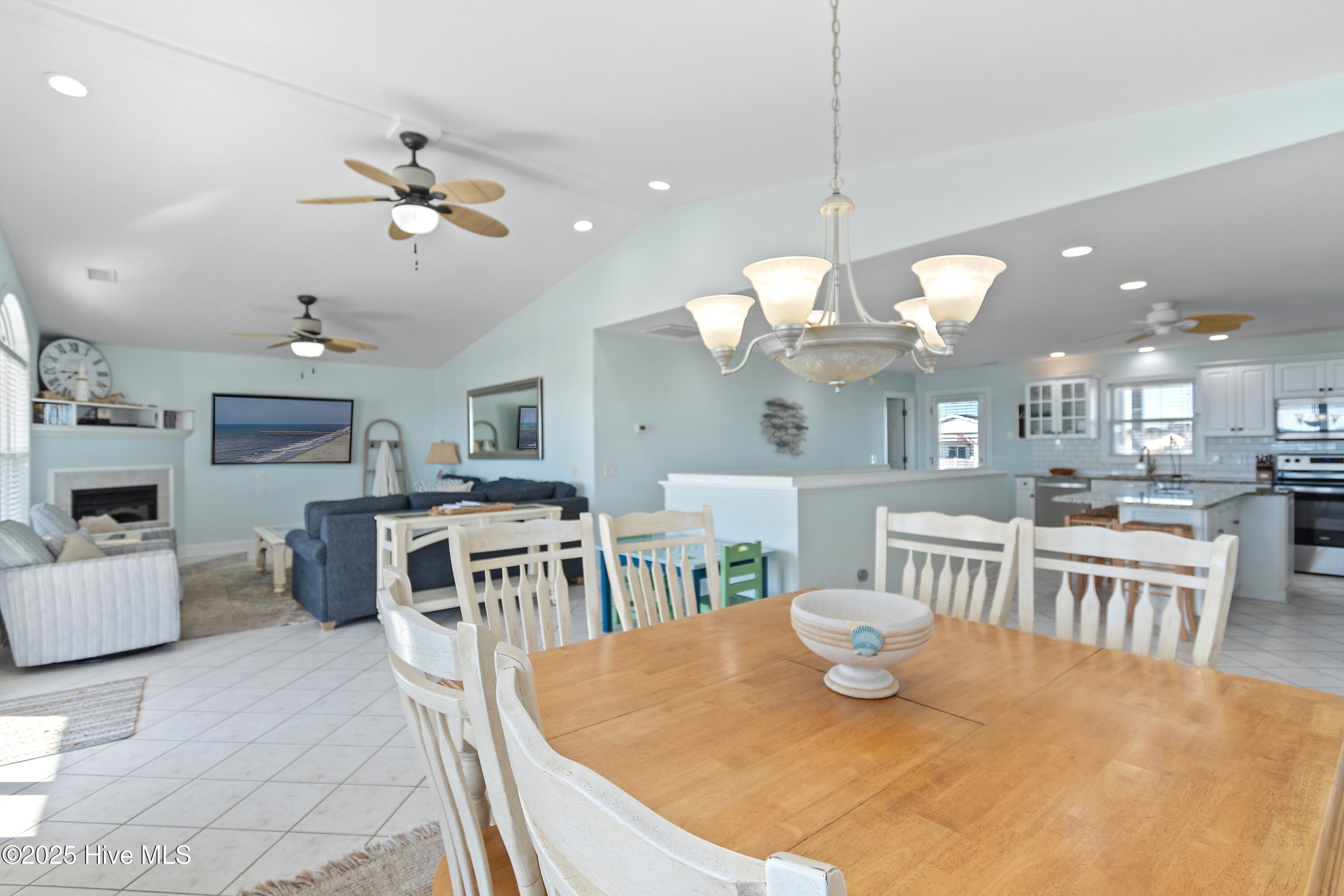 100541214 | Photo 26