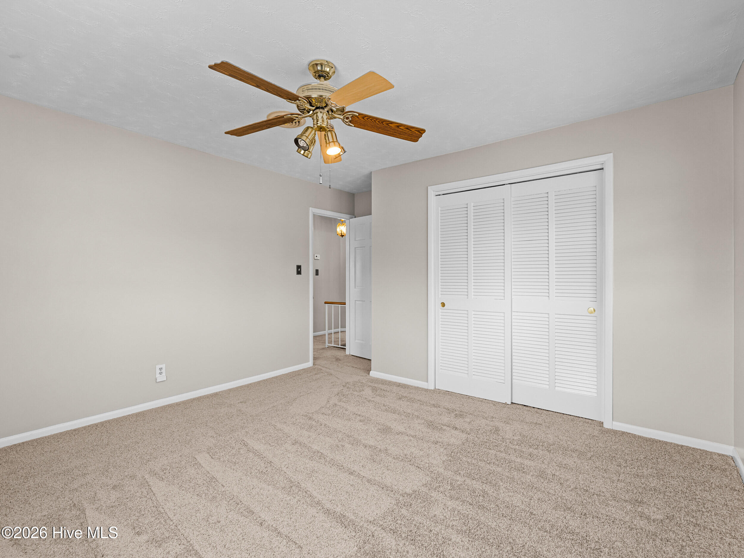 100552872 | Photo 36