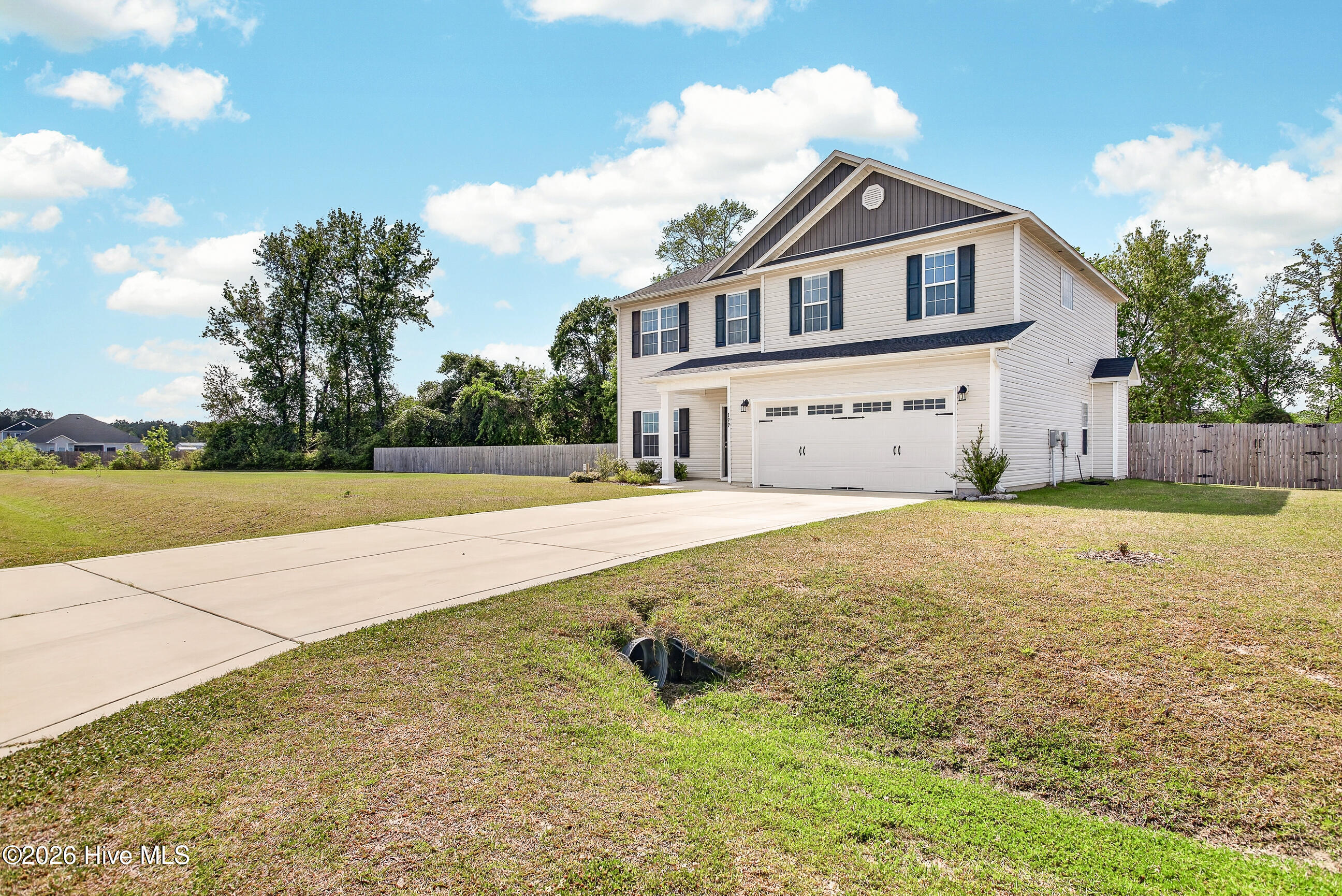199 Village Creek Drive, Maysville, NC 28555 – photo 2: 01-2