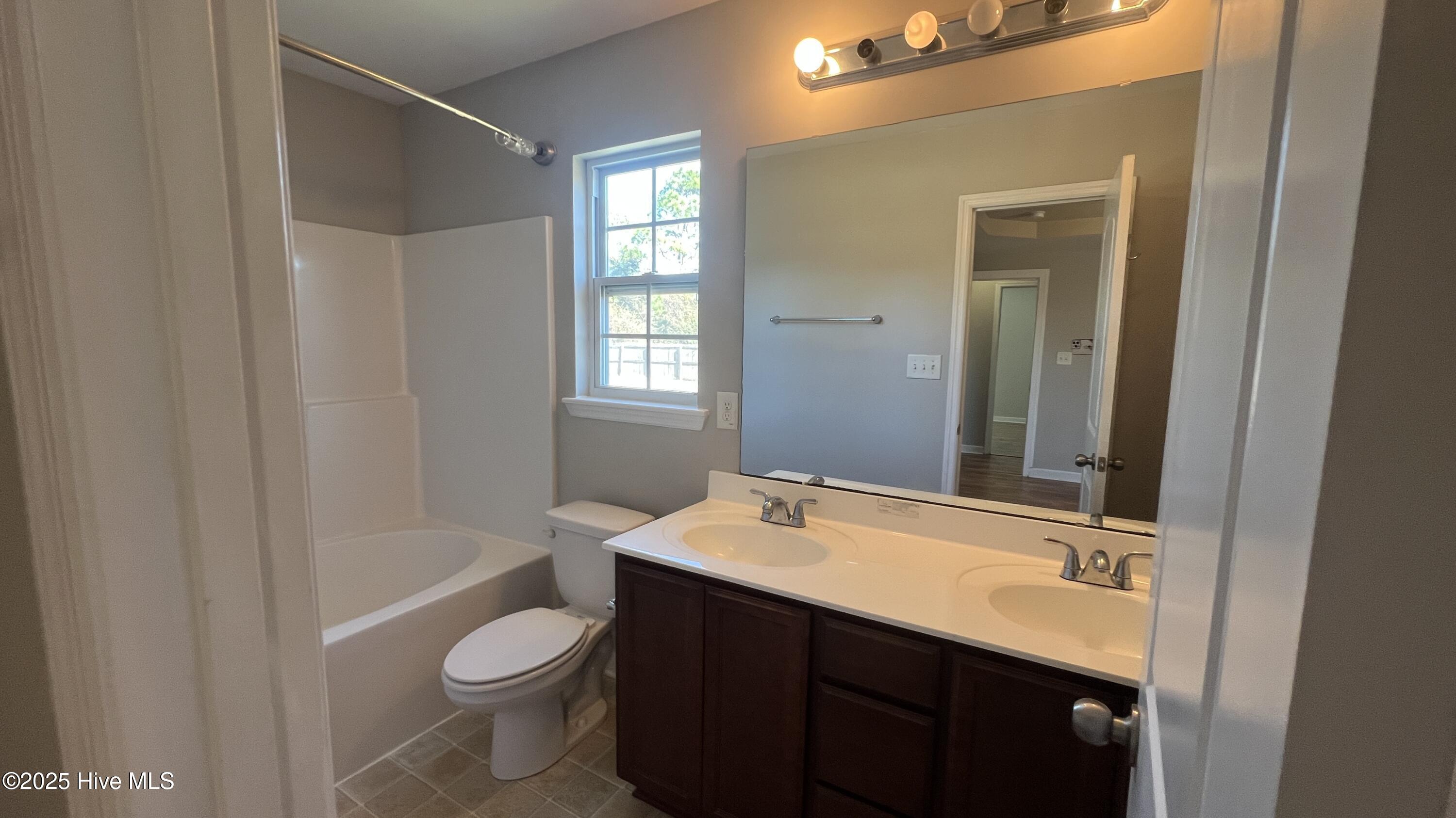 100542758 | Photo 20