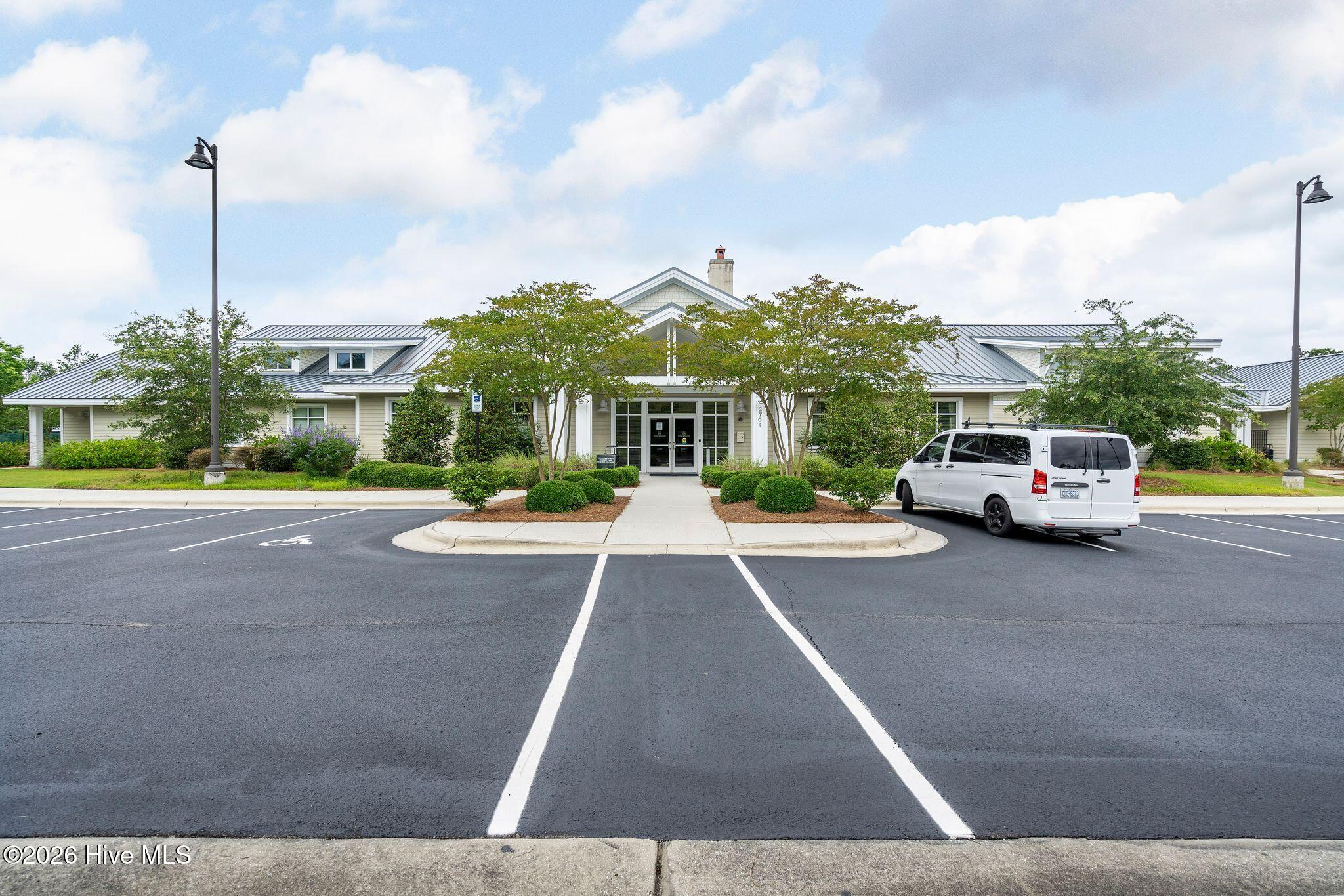 100559080 | Photo 80