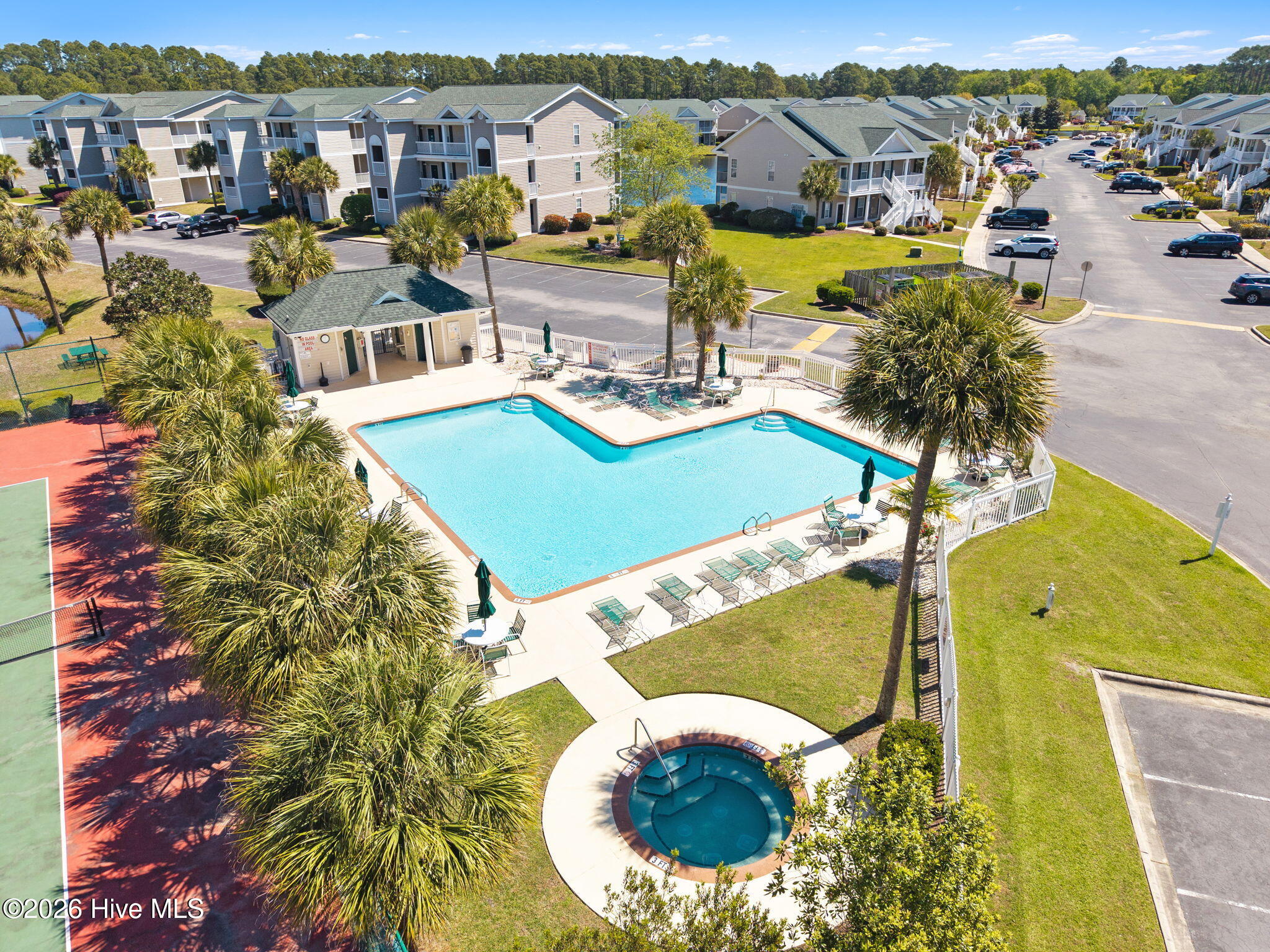 100569221 | Photo 47