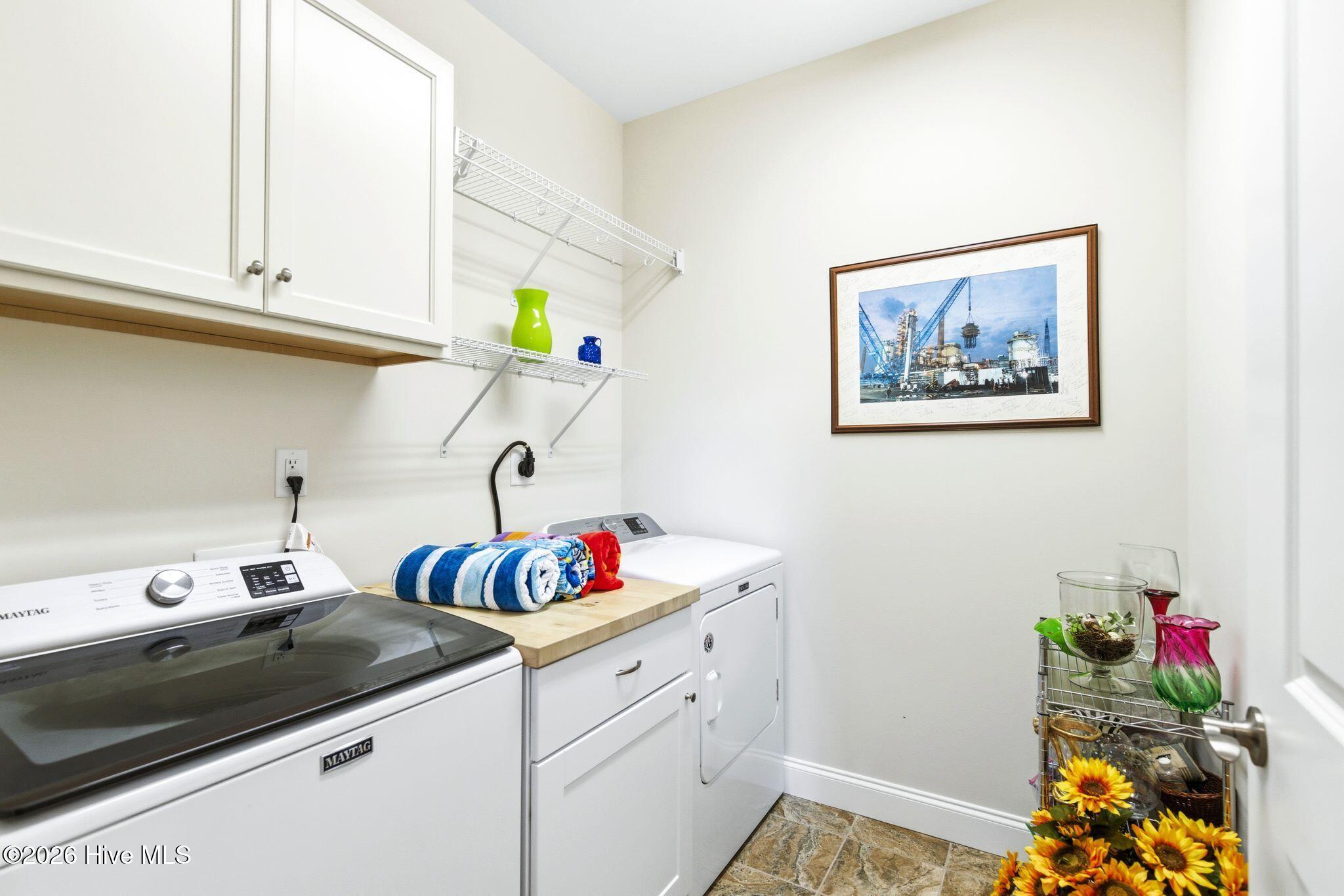 100564564 | Photo 33